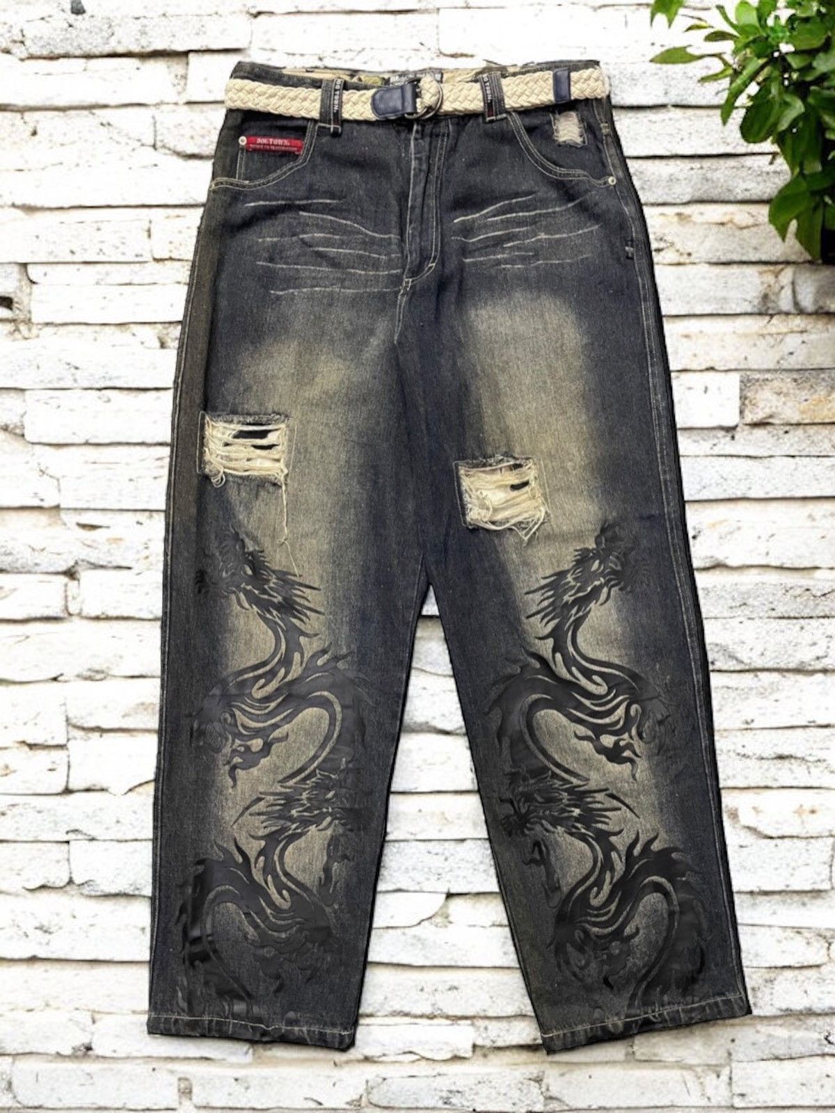 image of Y2K Dogtown Black Dragon Distressed Baggy Jeans With Belt in Blue, Men's (Size 34)