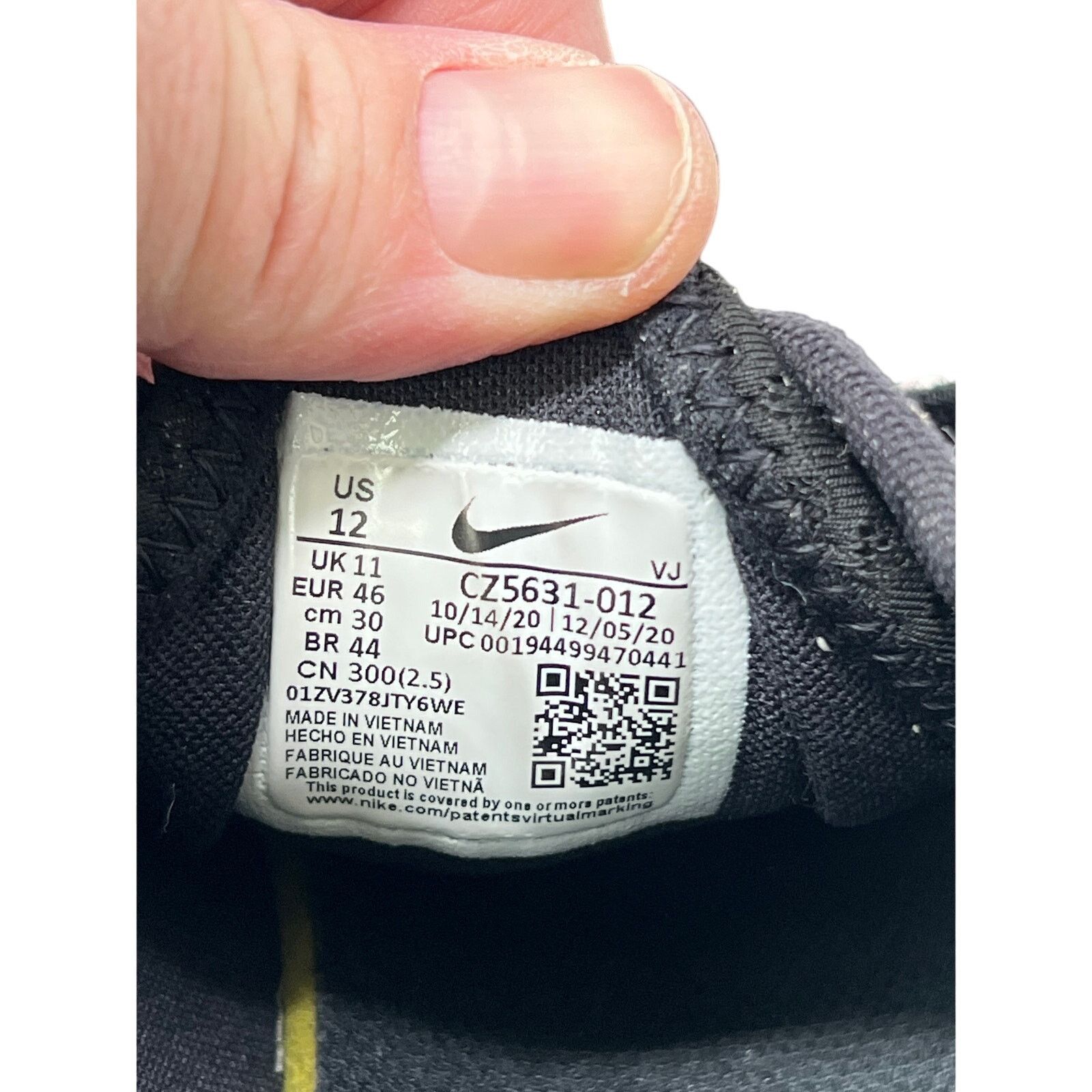 Nike Nike Reposto Mens Casual Running Shoes Size US 12 / EU 45 - 10 Thumbnail