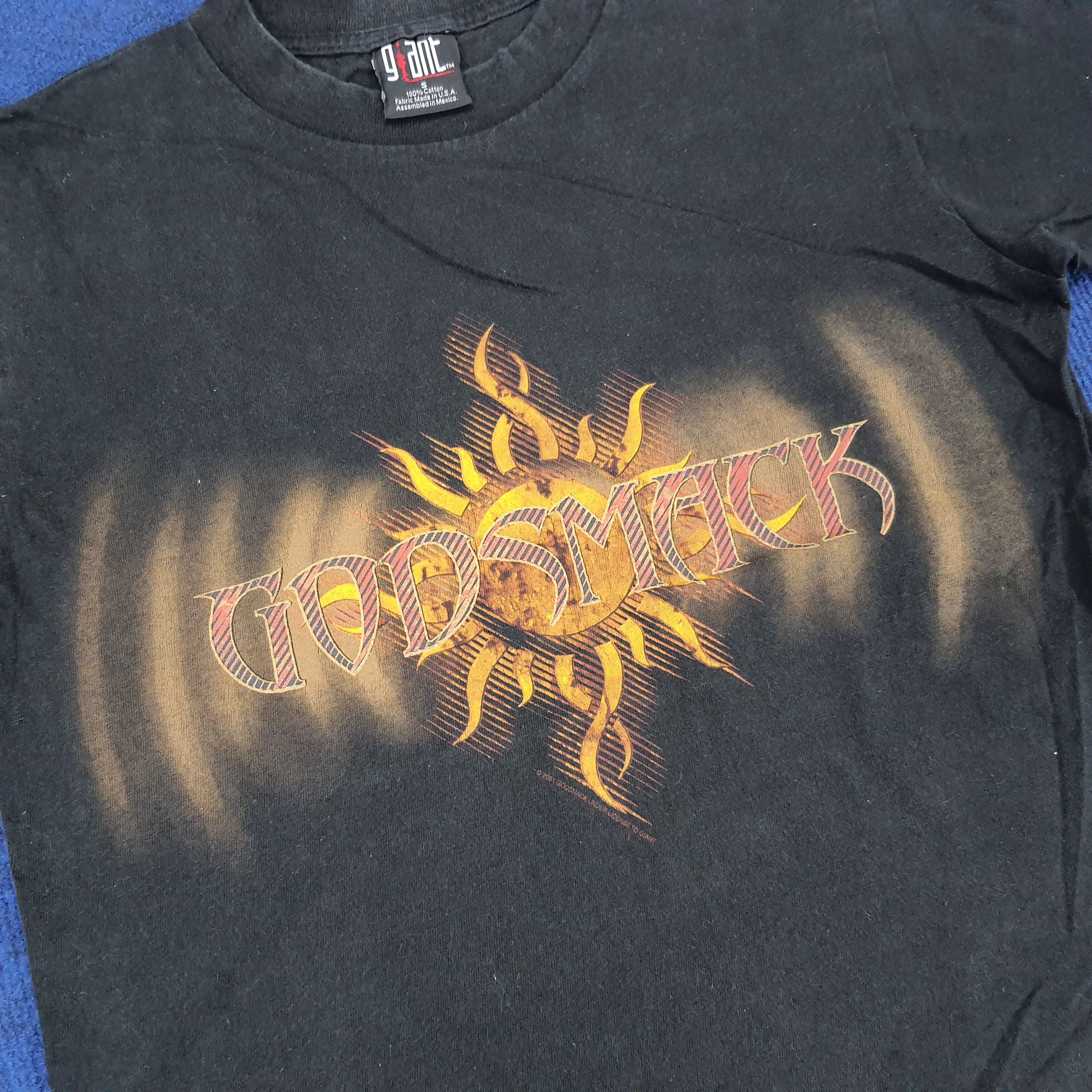 Band Tees × Vintage Vintage GODSMACK American Rock Band T-shirt Size US S / EU 44-46 / 1 - 2 Thumbnail