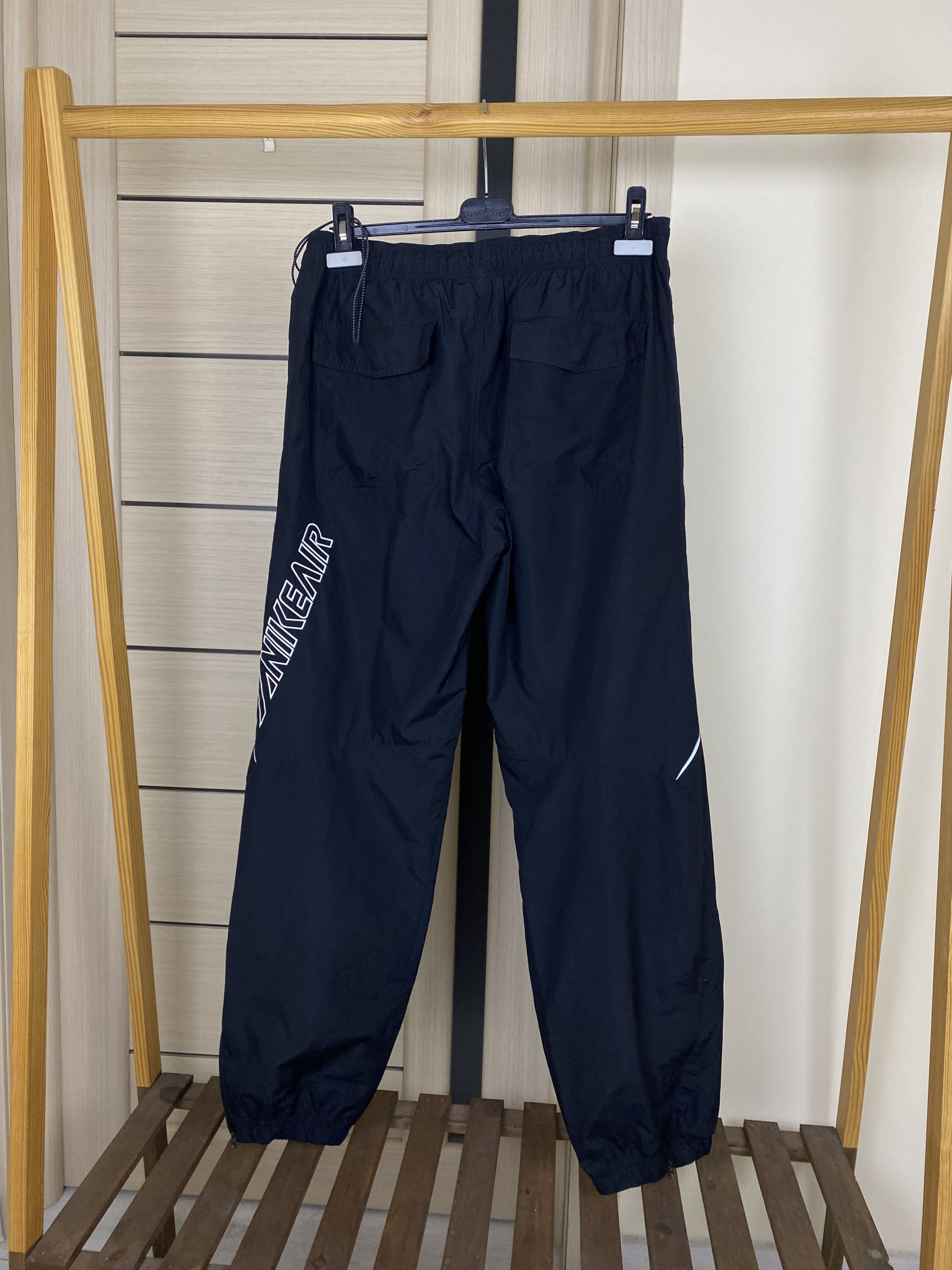 Nike Vintage Nike air nylon track baggy pants black size M Size US 32 / EU 48 - 2 Thumbnail