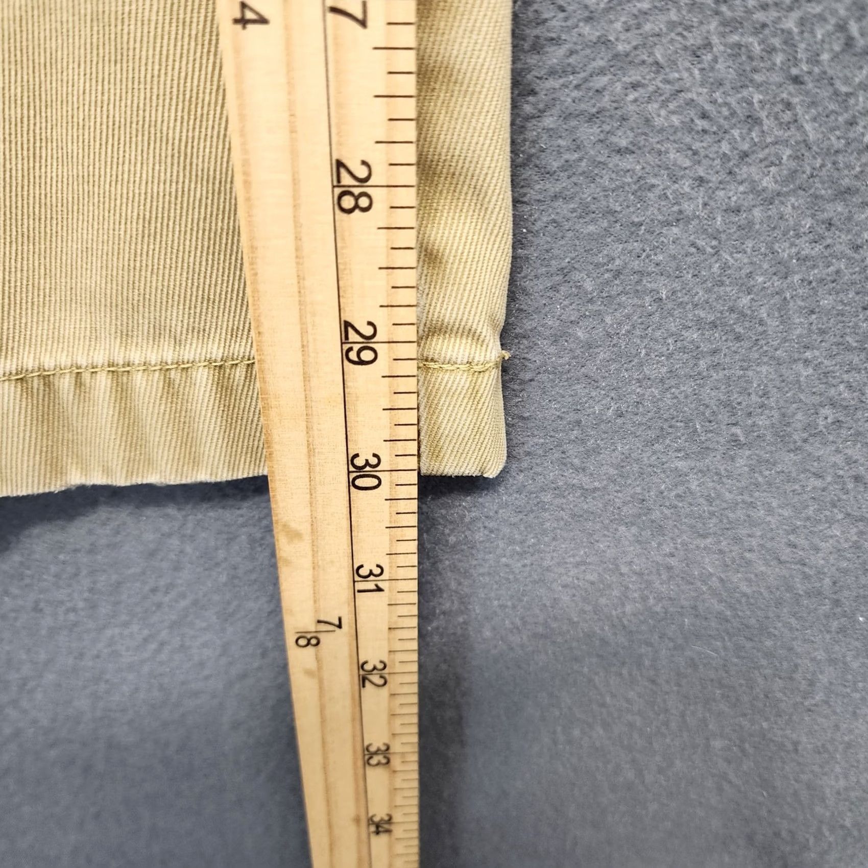 Vintage LL Bean Cargo Pants Mens 32x30 Khaki Beige Cotton Utility Pockets Cargo Pant Regular Waist 32 Inseam 30 Front Zip Button Pockets Vintage No Mens Size US 32 / EU 48 - 7 Thumbnail