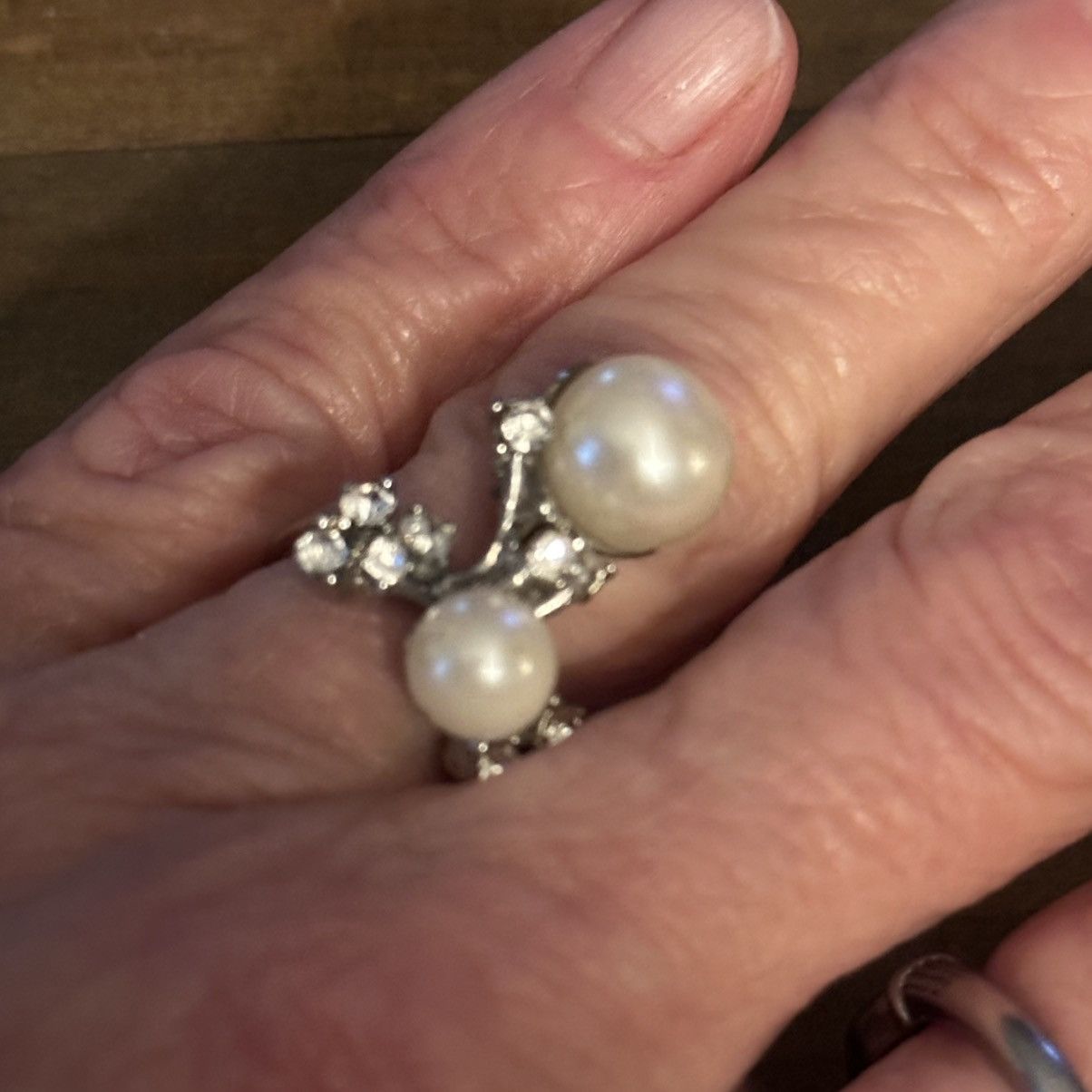 Vintage Vintage silver tone double pearl and rhinestone ring Size ONE SIZE - 5 Thumbnail