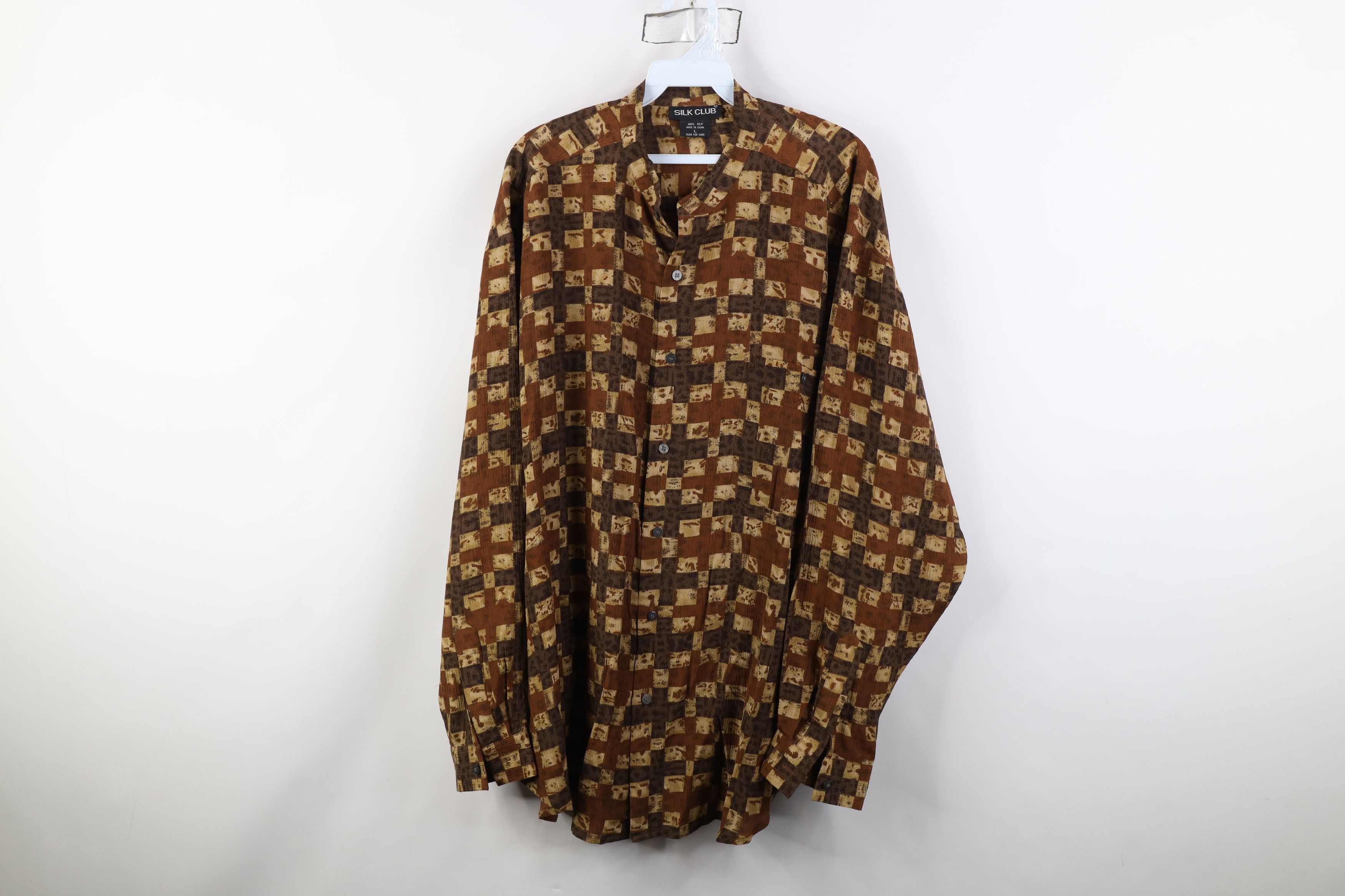 Vintage Vintage 90s Streetwear Checkered Band Collar Button Shirt Size US L / EU 52-54 / 3 - 1 Thumbnail