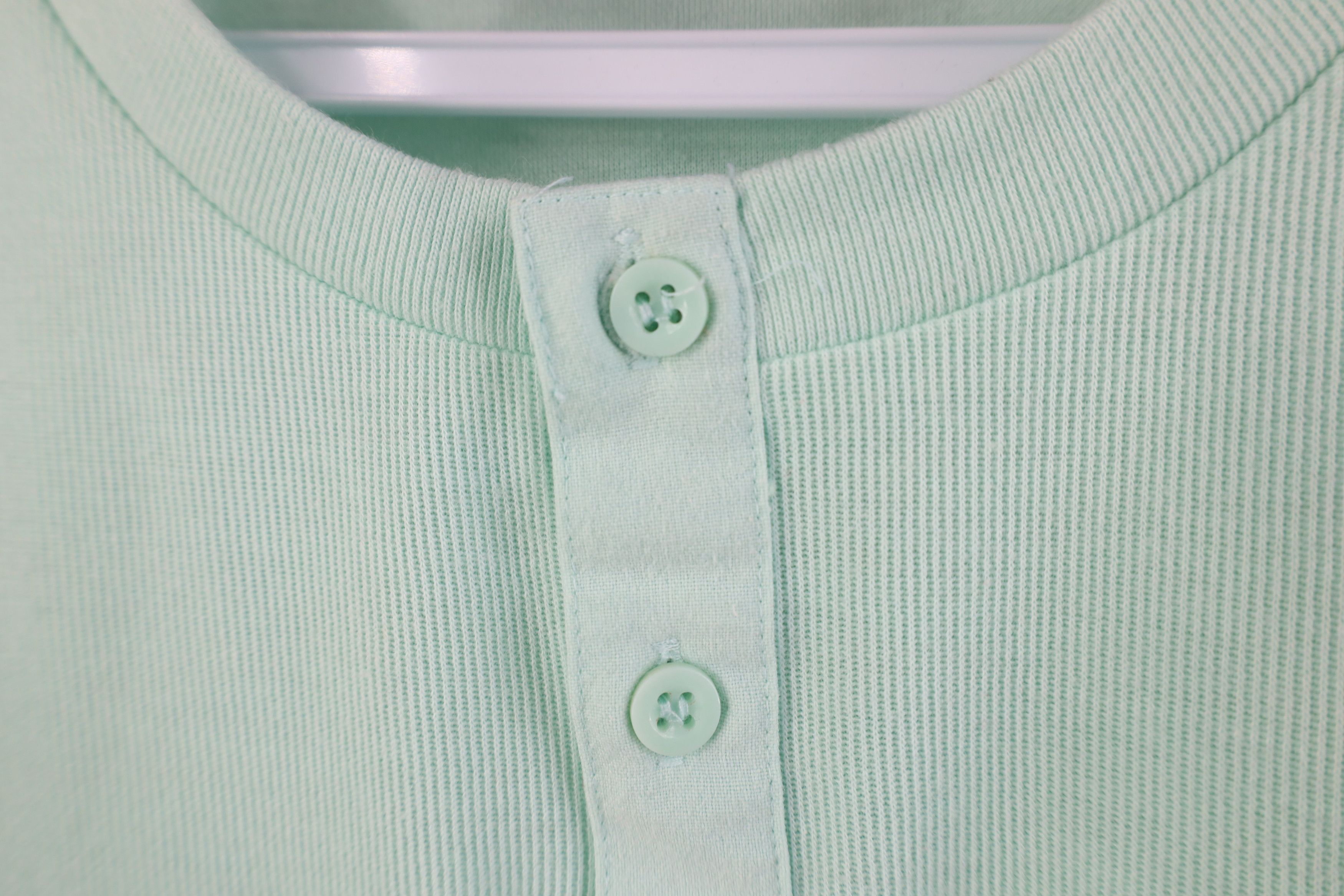 Vintage Vintage 80s 90s Streetwear Knit Henley T-Shirt Mint Green Size US L / EU 52-54 / 3 - 8 Thumbnail