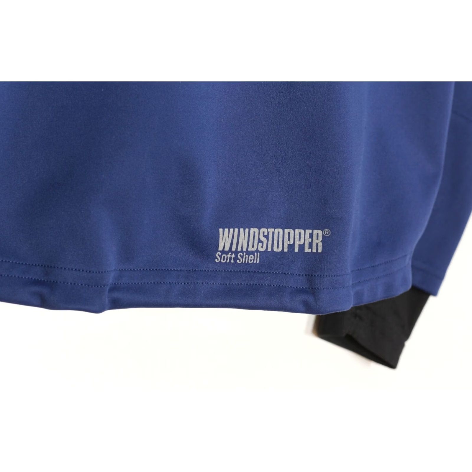 Vintage GORE RUNNING WEAR WINDSTOPPER Soft Shell Jacket Men Size L MJ5196 Size US L / EU 52-54 / 3 - 4 Thumbnail