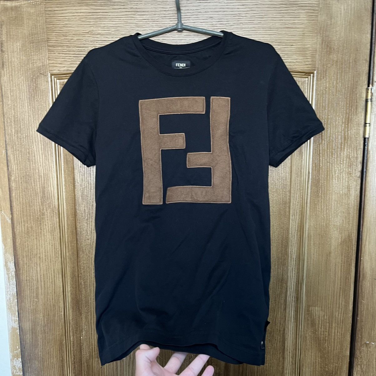 Fendi Fendi Big Logo T Shirt Tee Size US S / EU 44-46 / 1 - 2 Thumbnail