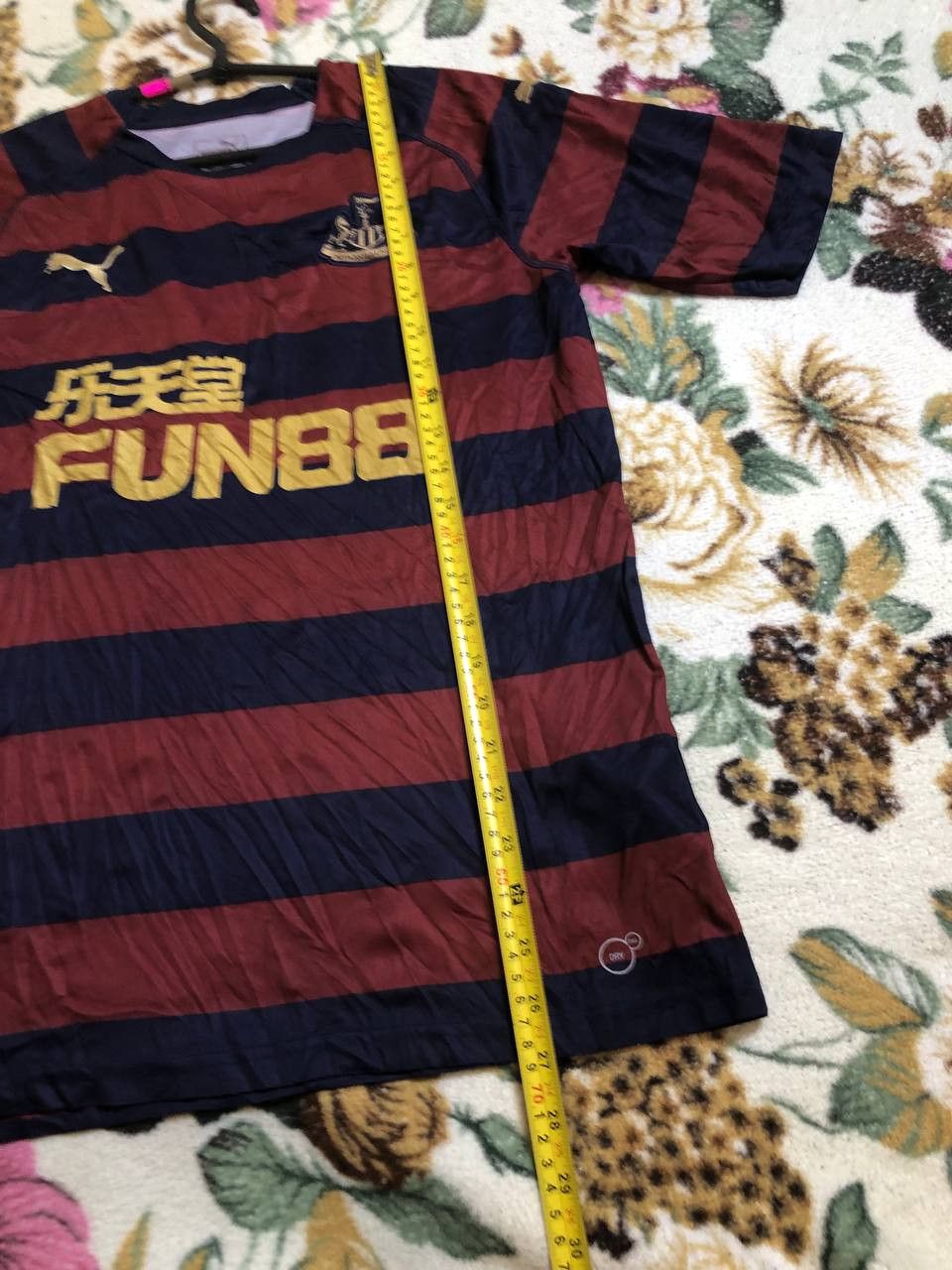 Puma NEWCASTLE PUMA 2018/2019 FOOTBALL SOCCER AWAY JERSEY Size US M / EU 48-50 / 2 - 5 Thumbnail