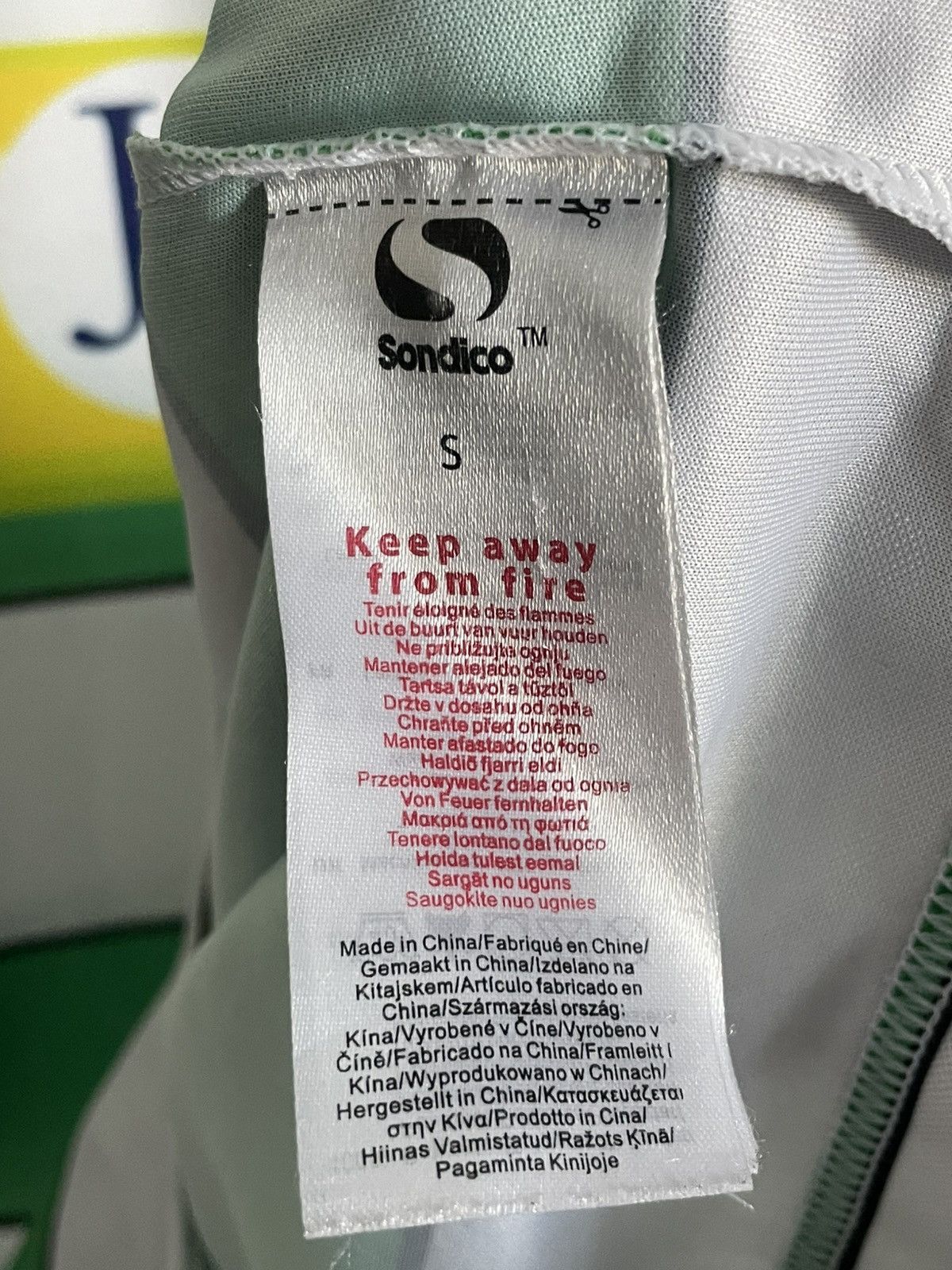 Other Sondico Yeovil Town 2016/2017 Home Football Shirt Jersey Size US S / EU 44-46 / 1 - 9 Thumbnail