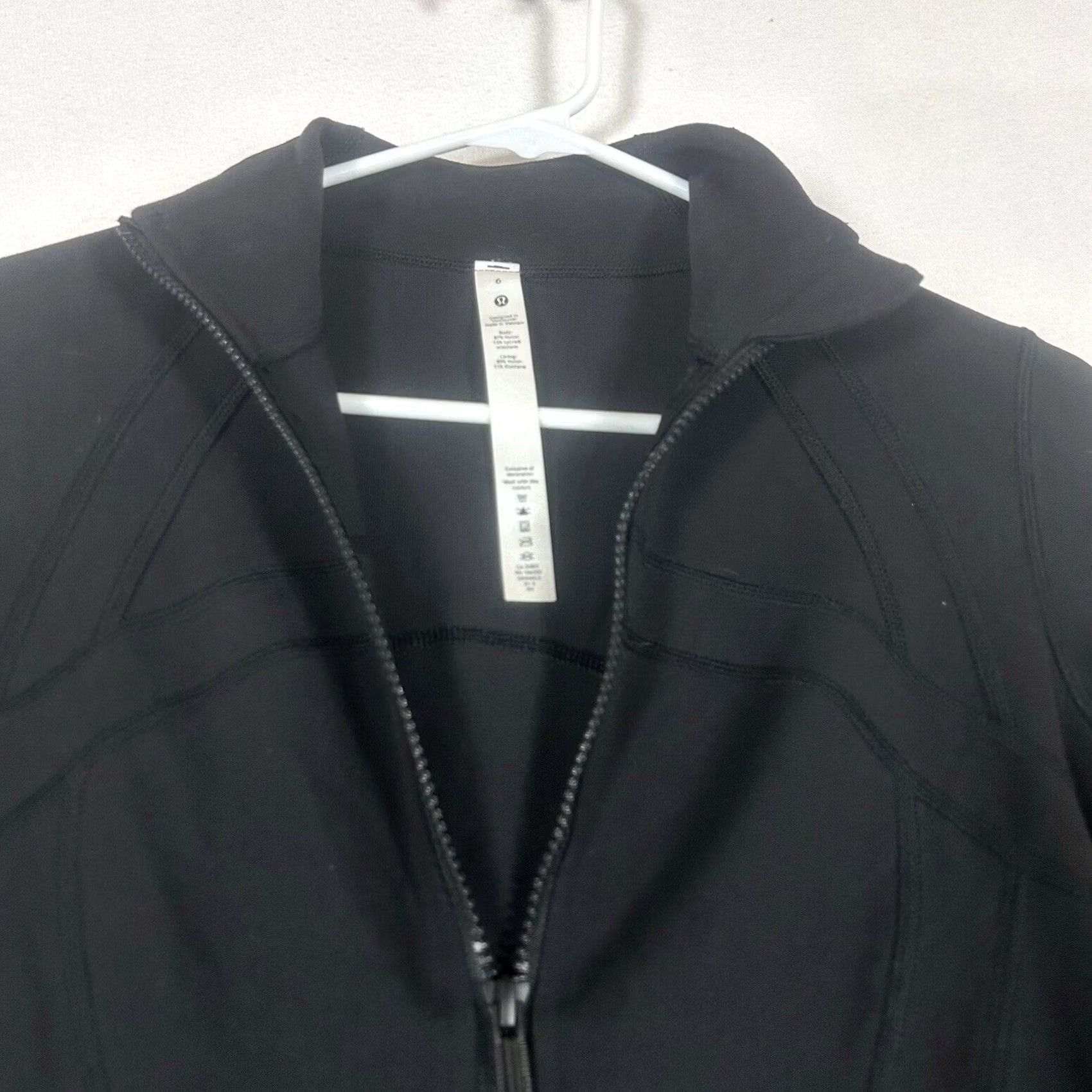 Lululemon Lululemon Define Jacket Full Zip Womens 6 Performance Stretch Black Logo Jacket Size M / US 6-8 / IT 42-44 - 2 Thumbnail