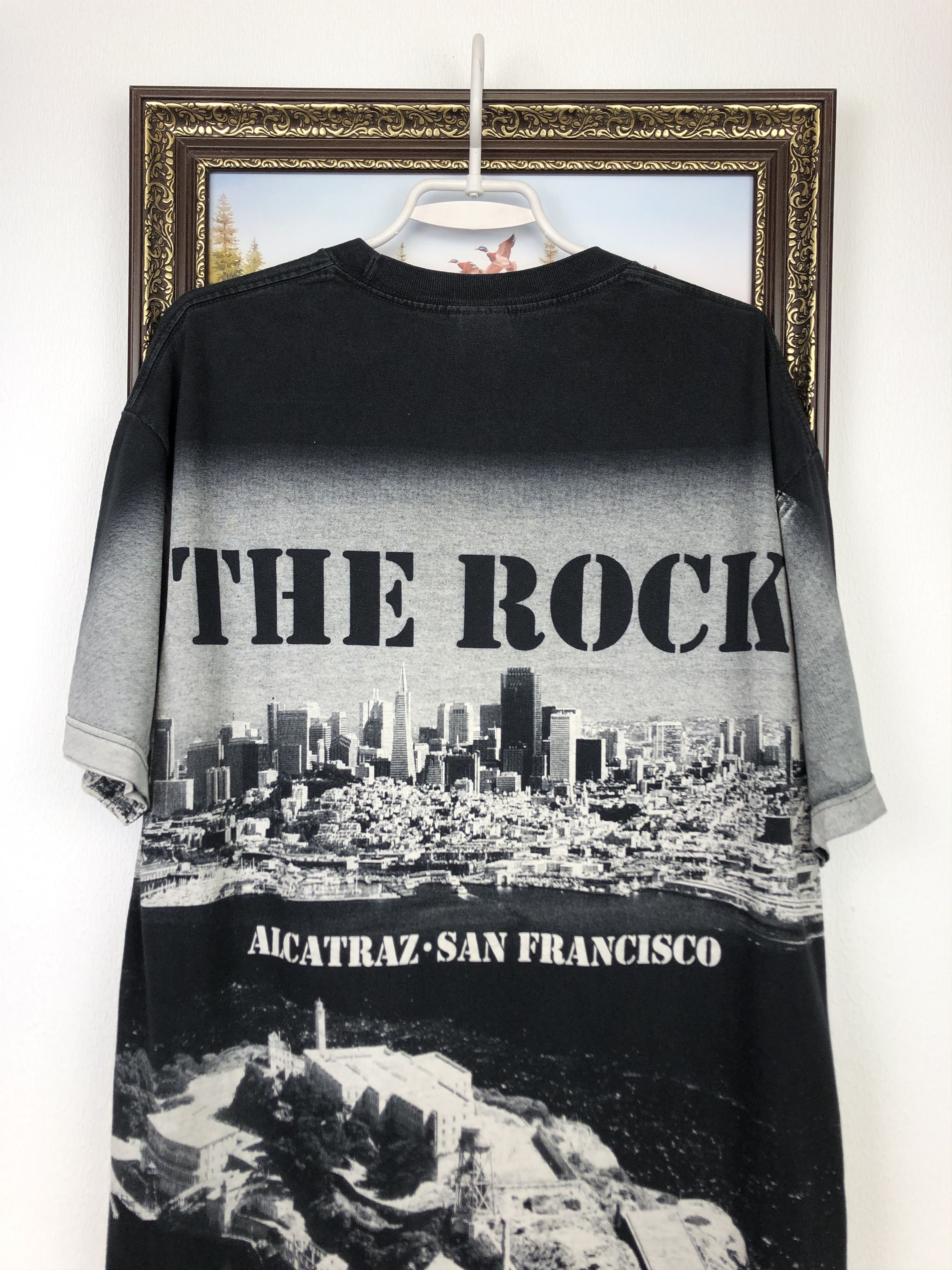Vintage Vintage The Rock Alcatraz San Francisco Shirt Over Print Tee Size US XL / EU 56 / 4 - 9 Thumbnail