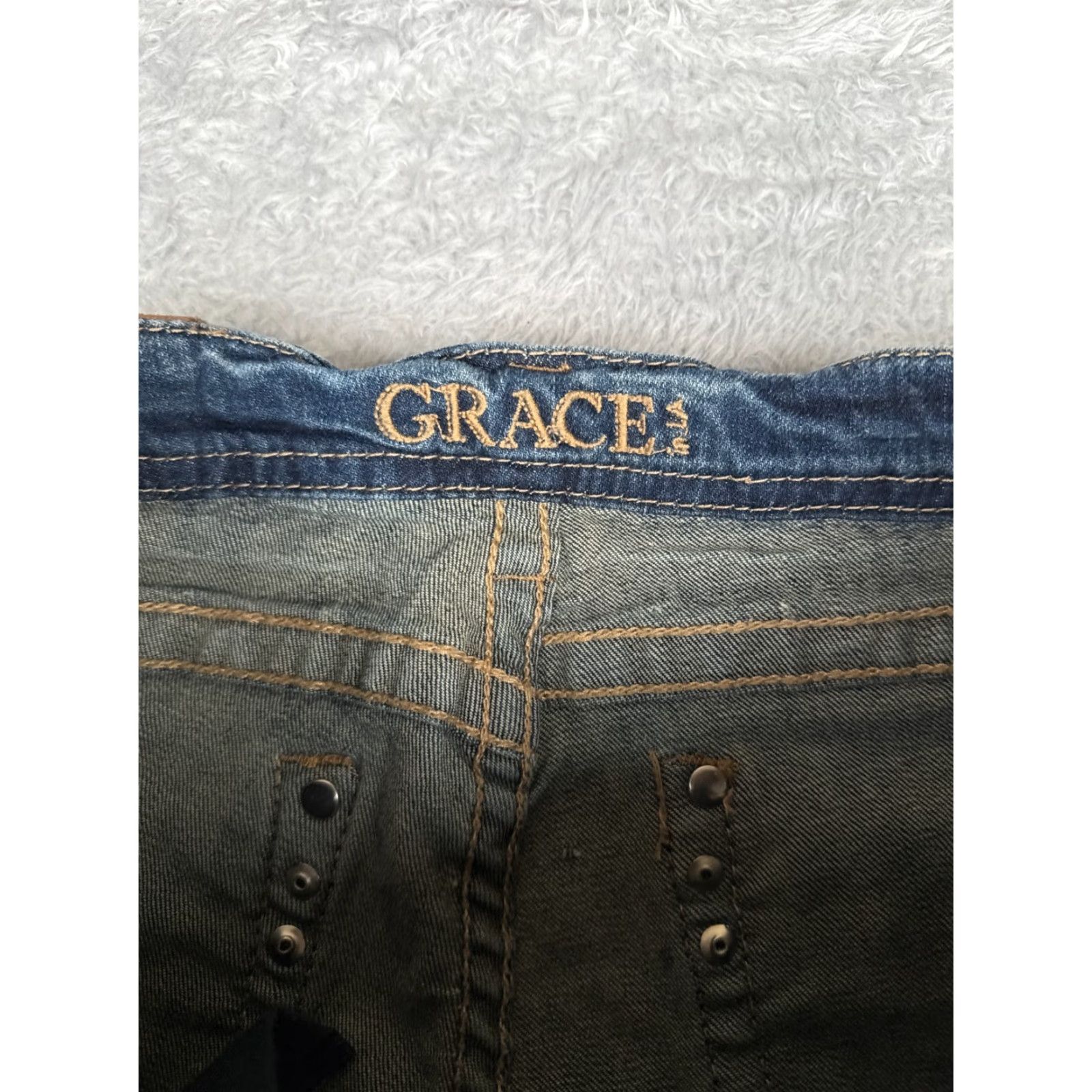 Grace in LA Grace In LA Jeans Women 26 Blue Denim Skinny Guitar Strap Southwest Native 29L Size 26" / US 2 / IT 38 - 6 Thumbnail