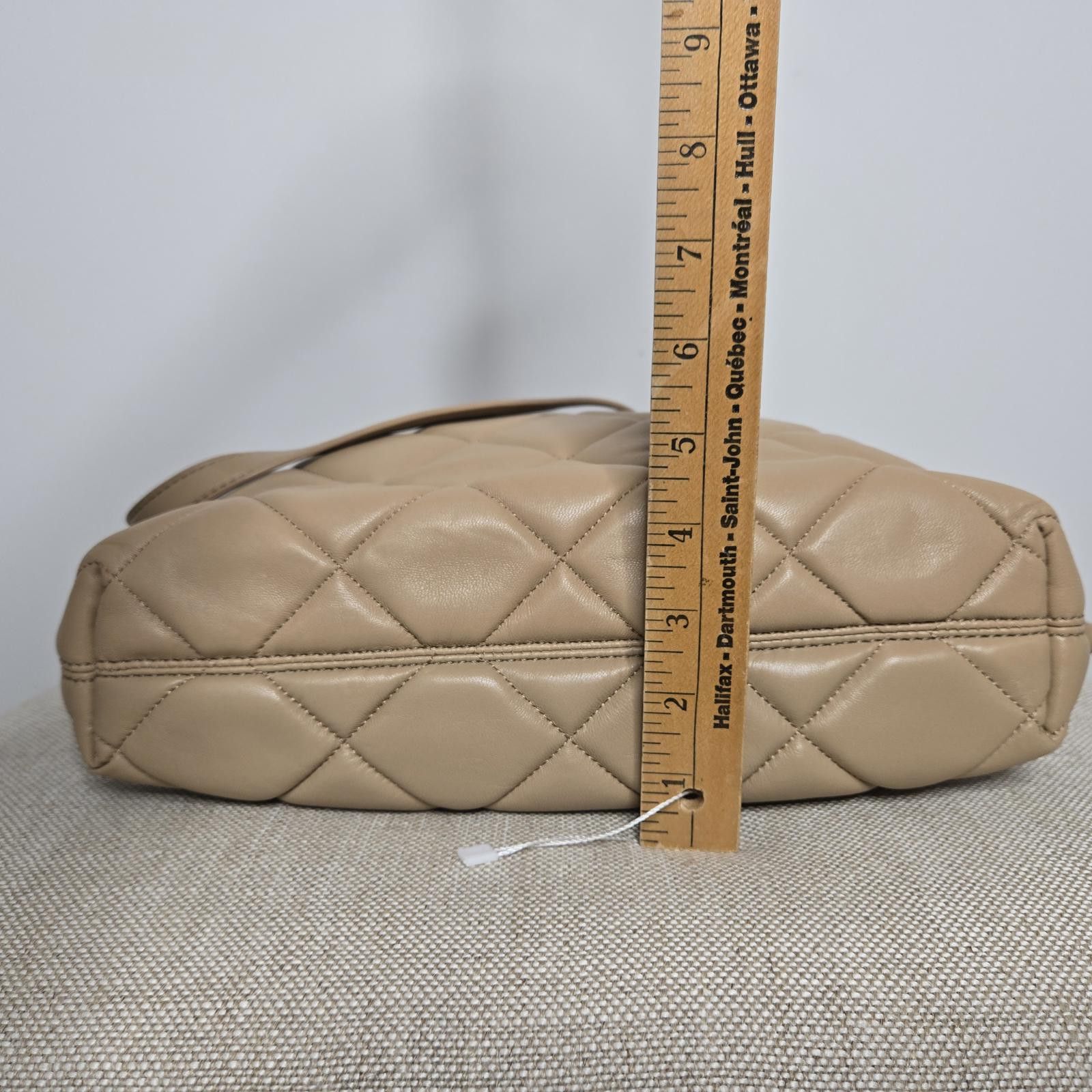 Michael Kors Michael Kors Bag Leather Quilted Drawstring Tote New W/ Tag Size ONE SIZE - 8 Thumbnail