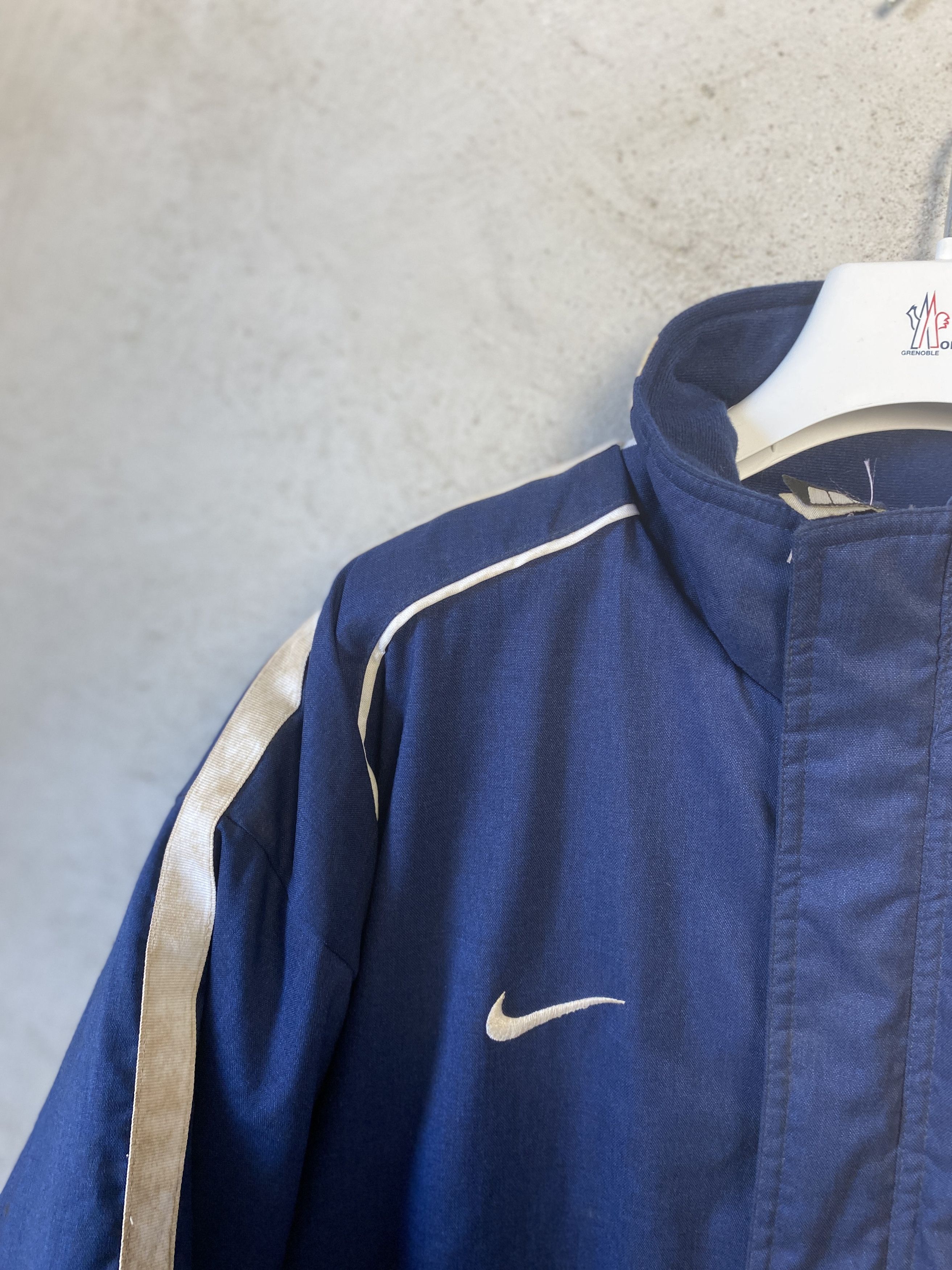 Nike Nike Sunderland jacket vintage soccer sport y2k Size US L / EU 52-54 / 3 - 4 Thumbnail