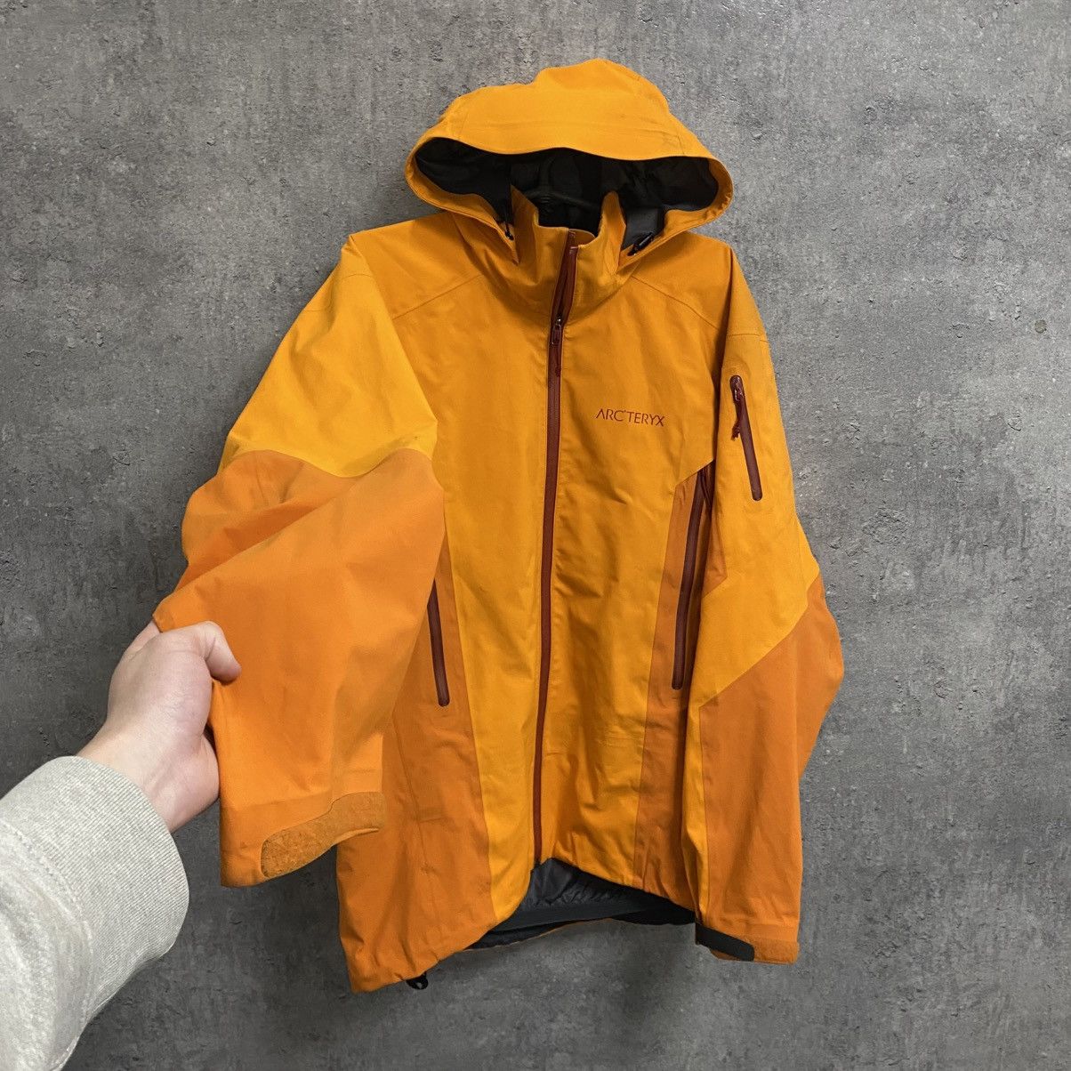 Arc'teryx Men's Arcteryx Beta Gore-Tex Jacket Recco Gorpcore Size US L / EU 52-54 / 3 - 2 Thumbnail