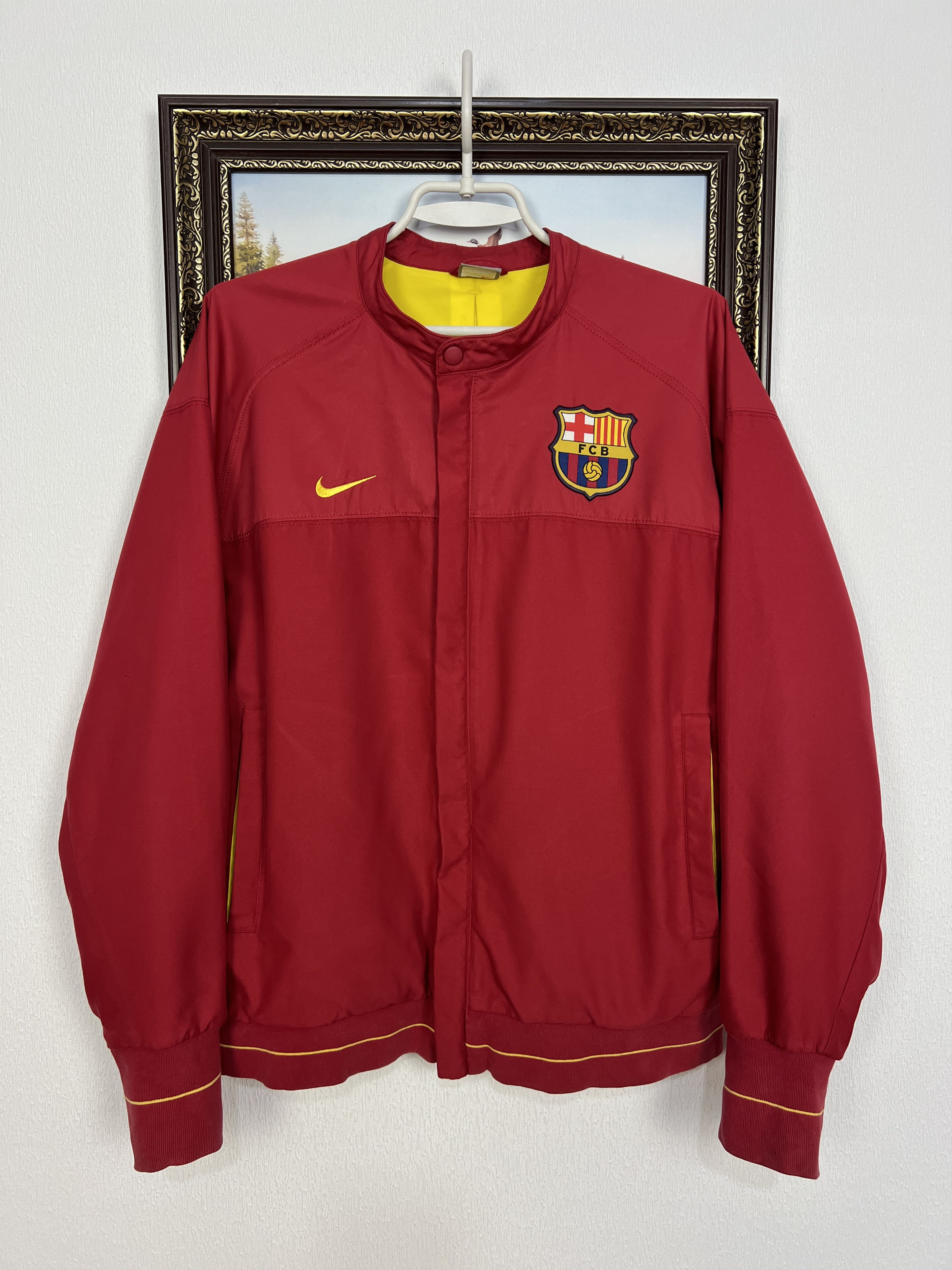 Nike Vintage Nike FC Barcelona Football Jacket Soccer Bomber Zip Size US M / EU 48-50 / 2 - 1 Thumbnail