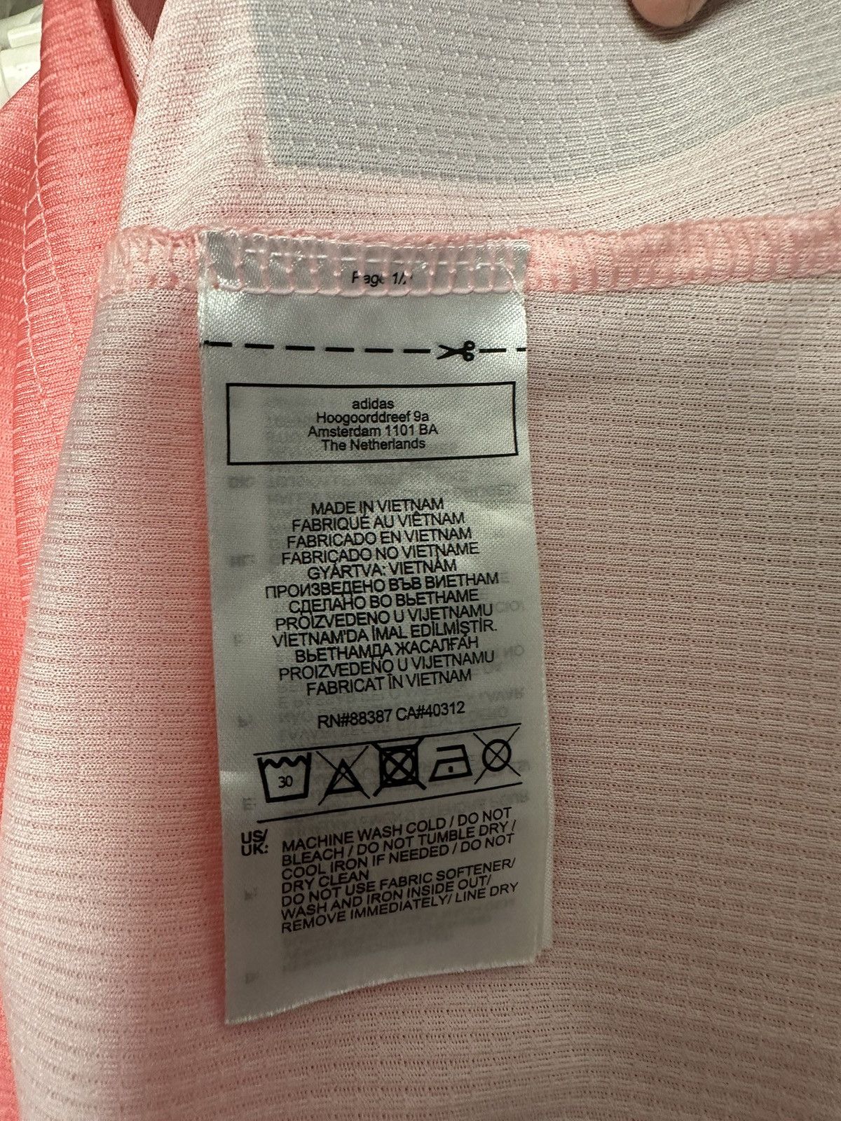 Adidas × Humanrace Adidas Juventus Human Race jersey pink (sizeS) Size US S / EU 44-46 / 1 - 8 Thumbnail
