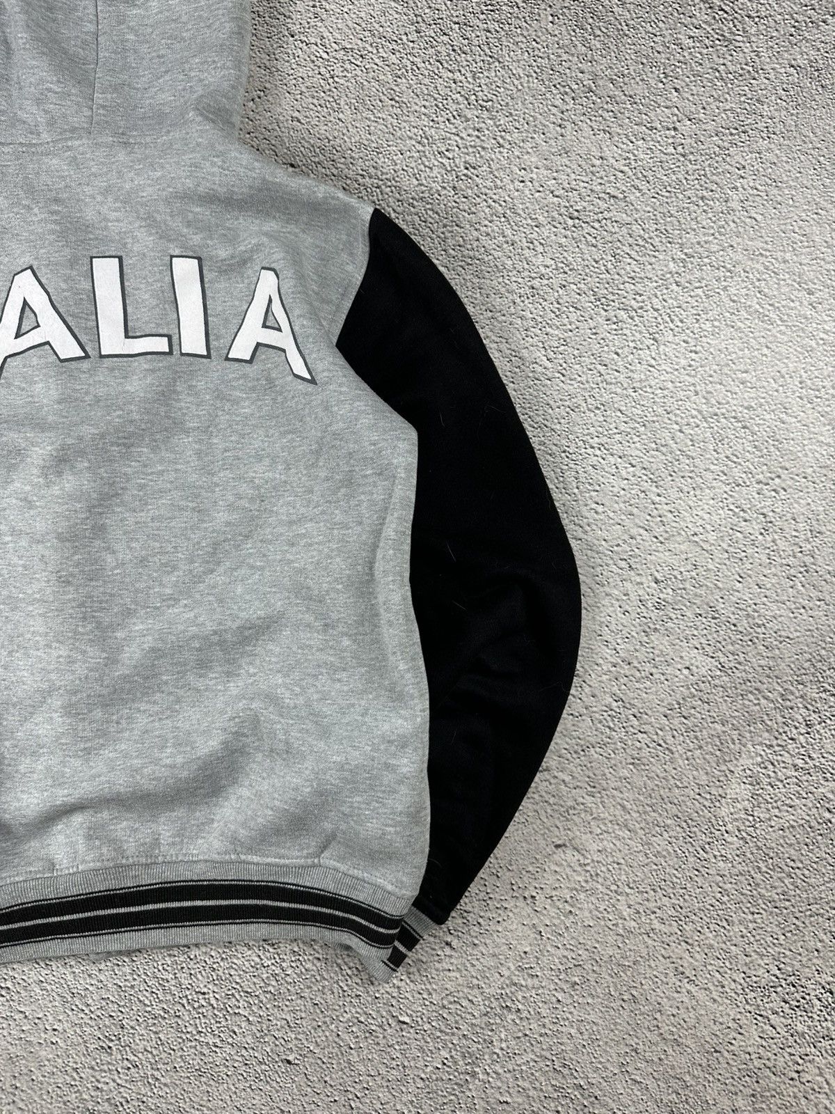 Japanese Brand Italia Full Zip Hoodie Y2K Soccer Jersey Blockcore Style Size US M / EU 48-50 / 2 - 9 Thumbnail