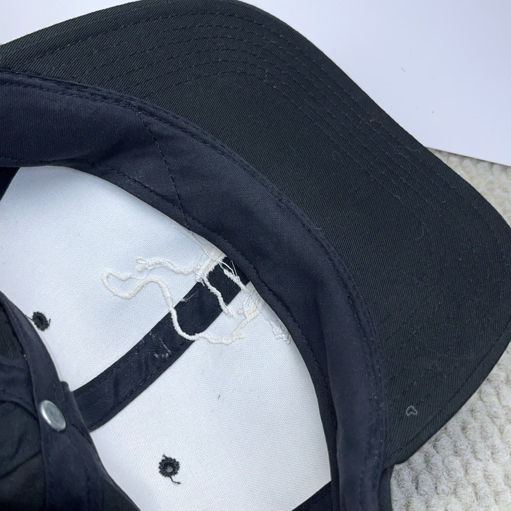 Vintage VINTAGE R.O.C. Hat Cap Snapback Black 90s Y2K Cigarettes Tobacco Promo Corduroy Adjustable Baseball Cap Men Size ONE SIZE - 7 Thumbnail