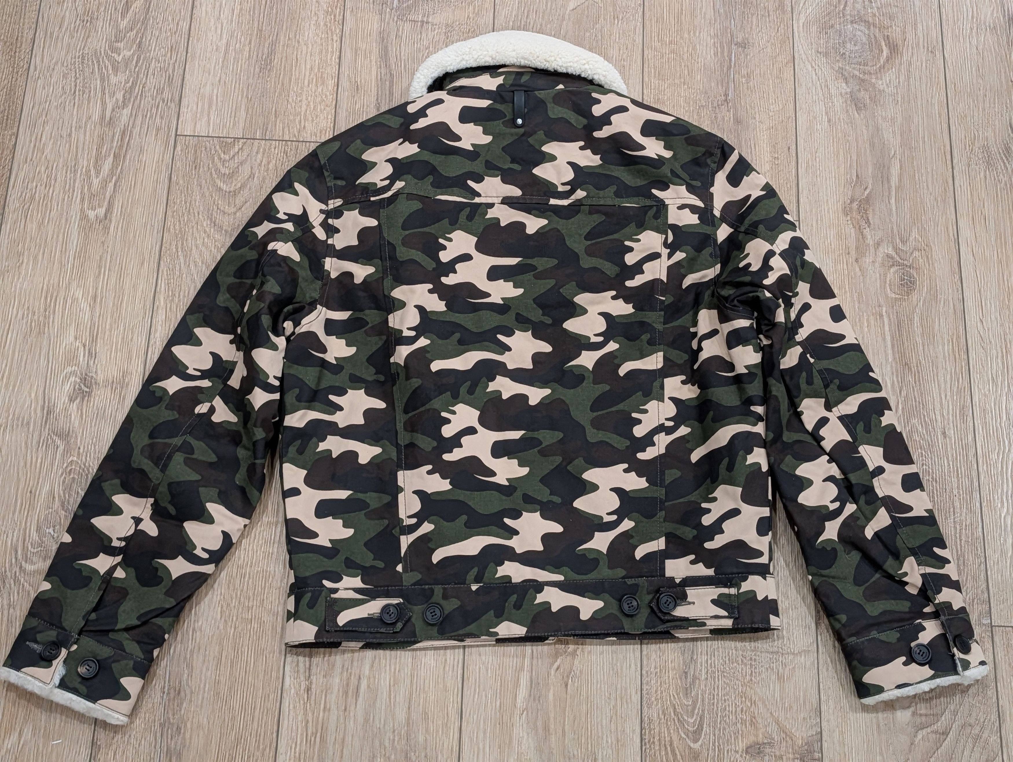 Mackage $890 Mens MACKAGE "Nash" Logo Camo Trucker Jacket 38 - Small Size US M / EU 48-50 / 2 - 6 Thumbnail