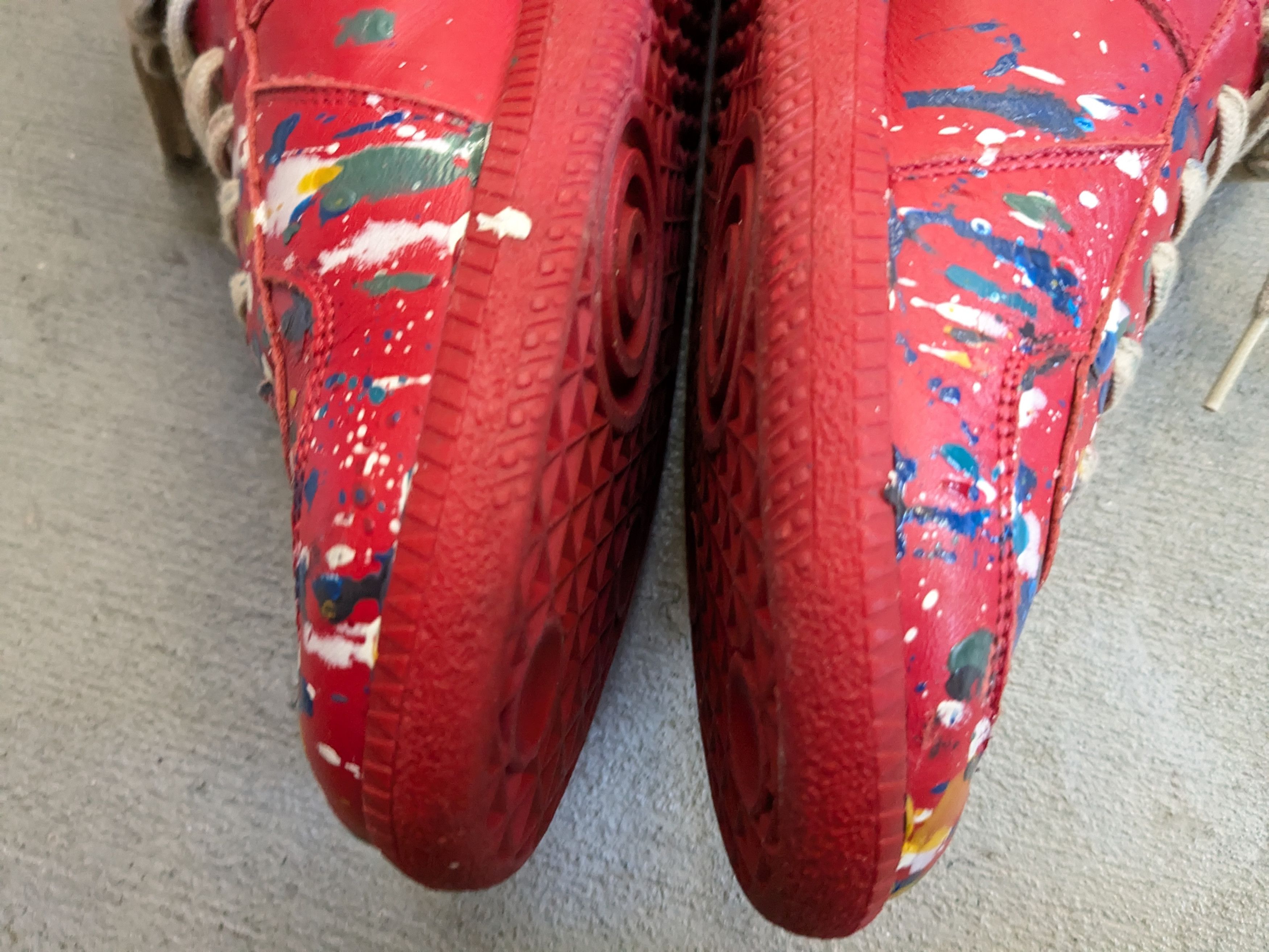 Maison Margiela Maison Margiela GAT Replica Red Paint Splatter 9 42 Leather Size US 9 / EU 42 - 10 Thumbnail