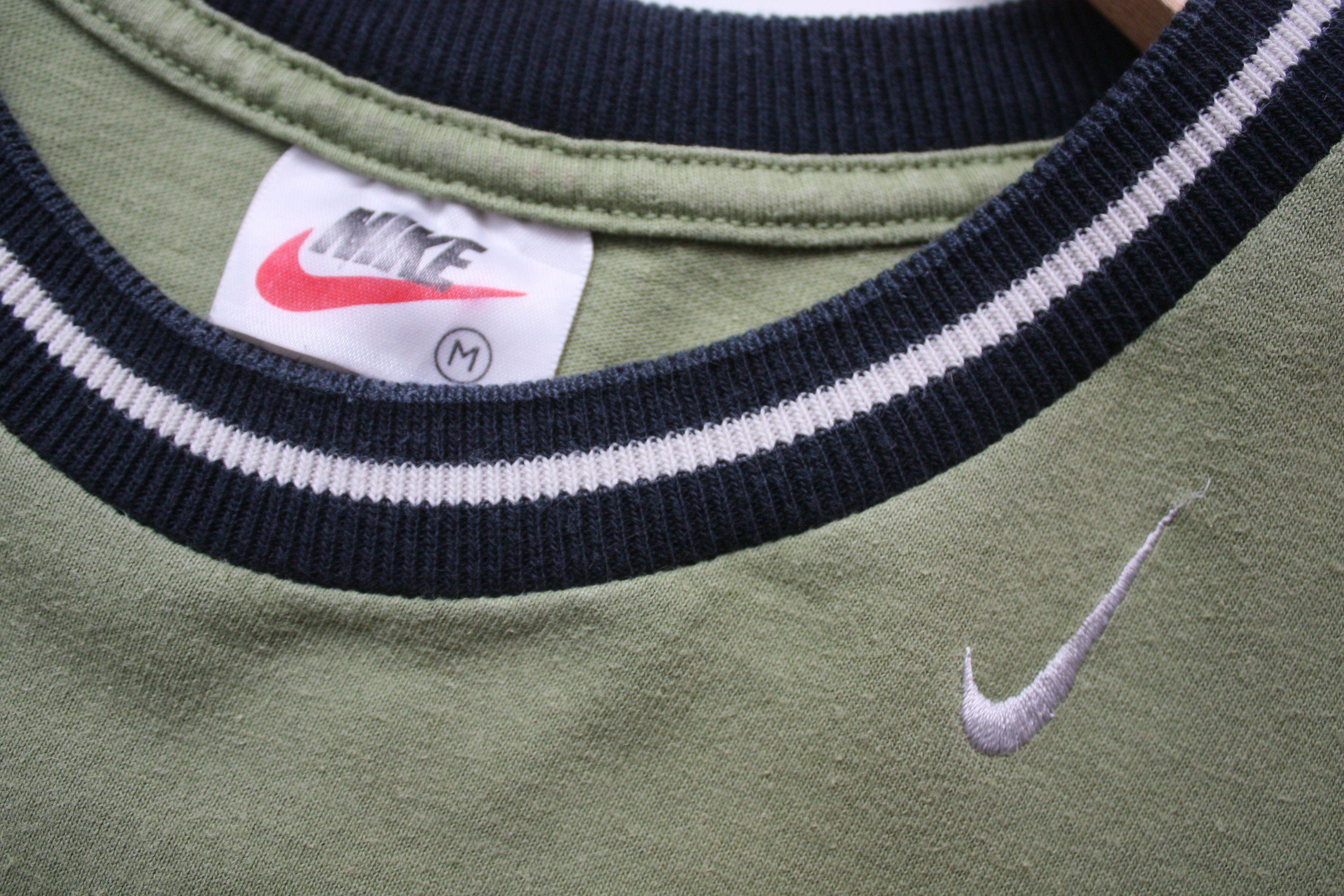 Nike Nike Vintage Green Swoosh Logo T-Shirt Medium Men's Size US M / EU 48-50 / 2 - 5 Thumbnail