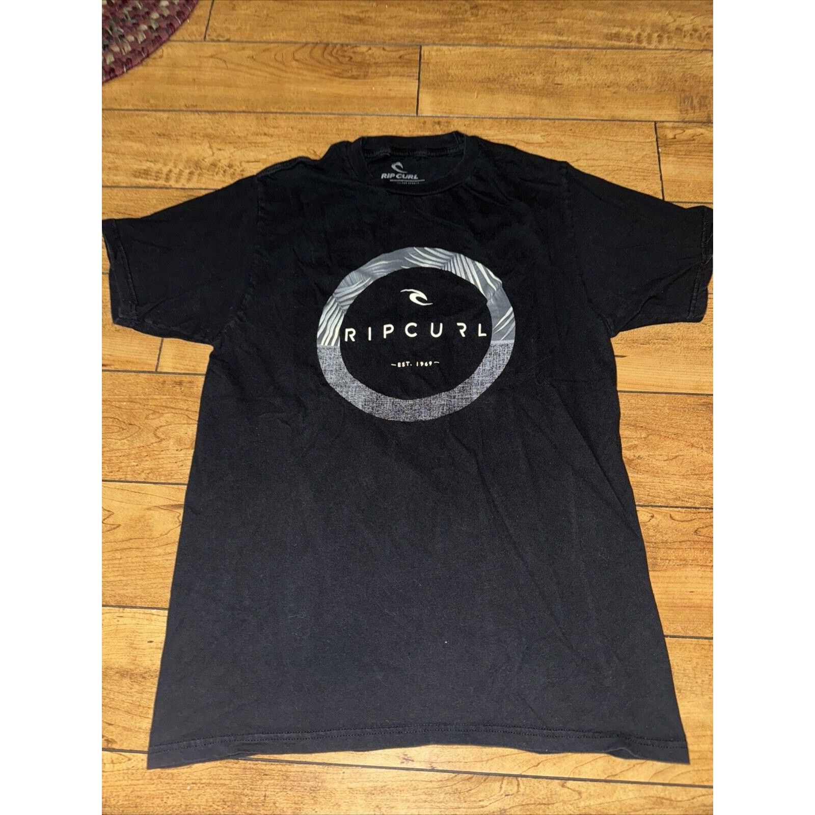 Rip Curl Rip Curl T-Shirt Black Medium 18x 26.5 Size US M / EU 48-50 / 2 - 1 Thumbnail
