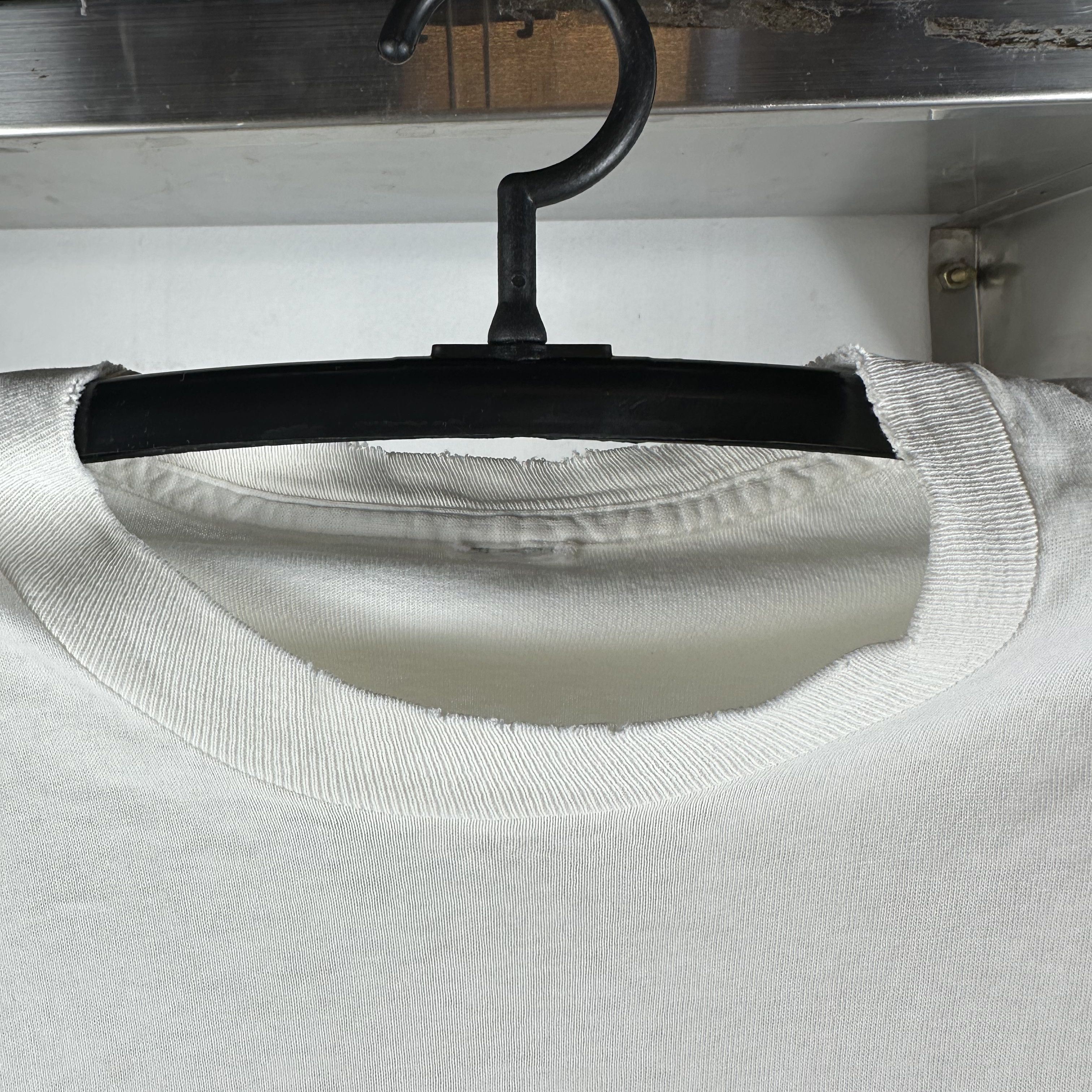 Vintage Vintage 90s Luxottica Eyewear Glasses Artwork Promo T-shirt Size US XL / EU 56 / 4 - 4 Thumbnail