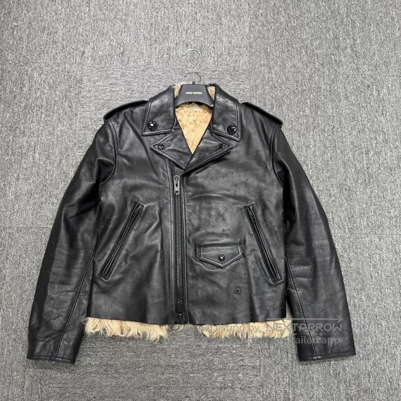 Givenchy Givenchy Black Leather Fur Jacket. Size US L / EU 52-54 / 3 - 1 Thumbnail