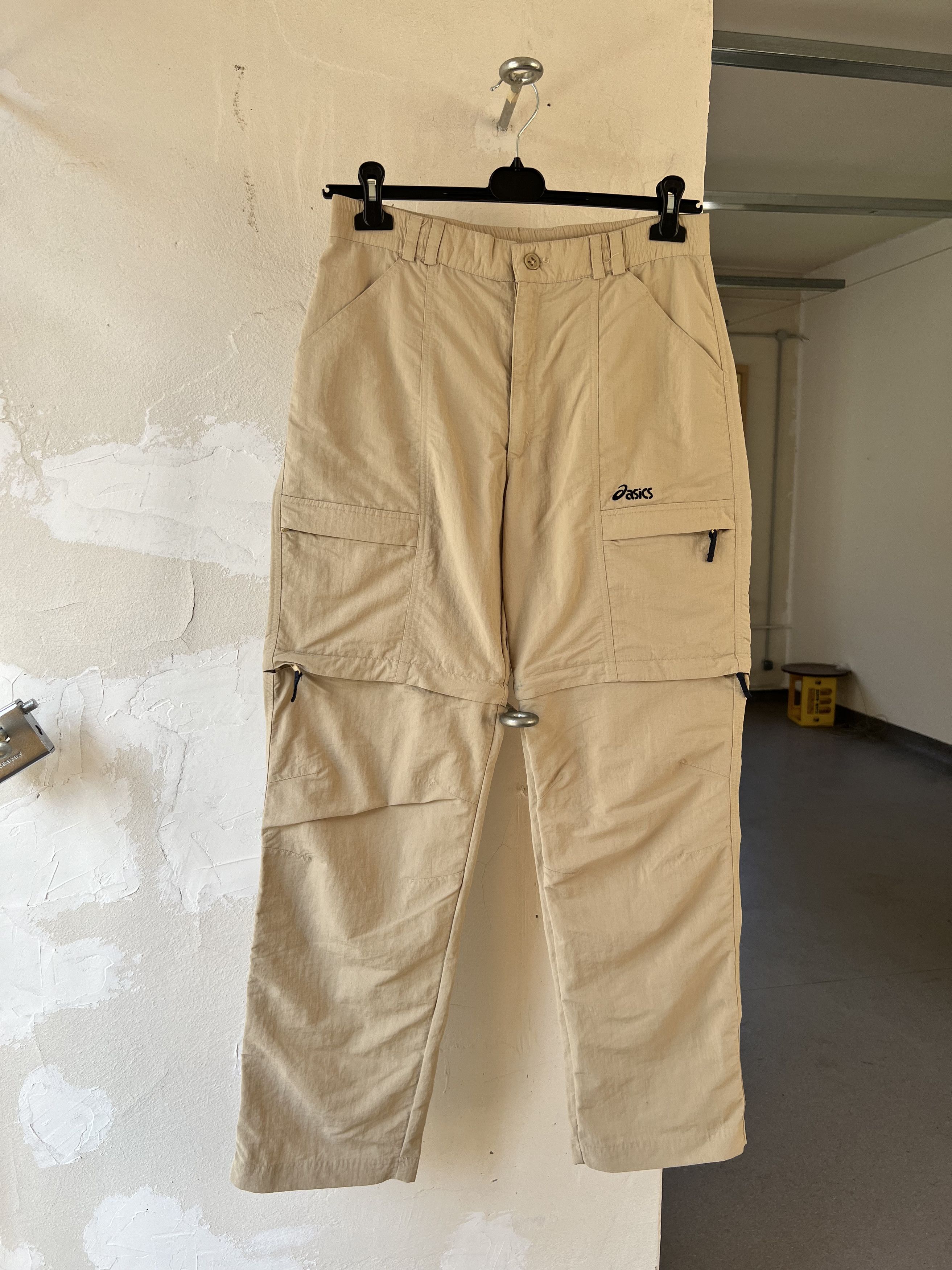 Asics × Japanese Brand Asics Transformer Cargo Short Vintage Nylon Pant 1990s Size US 34 / EU 50 - 2 Thumbnail