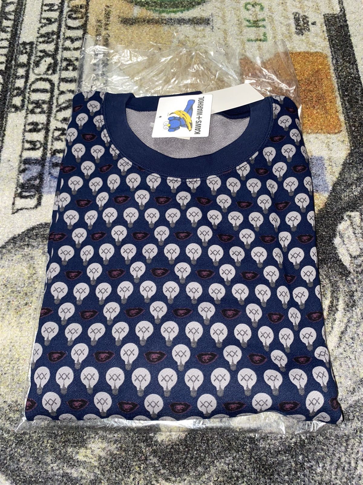 Andy Warhol × Kaws × Uniqlo KAWS x Uniqlo x Andy Warhol Sweatshirt Crewneck Size US XXL / EU 58 / 5 - 1 Thumbnail
