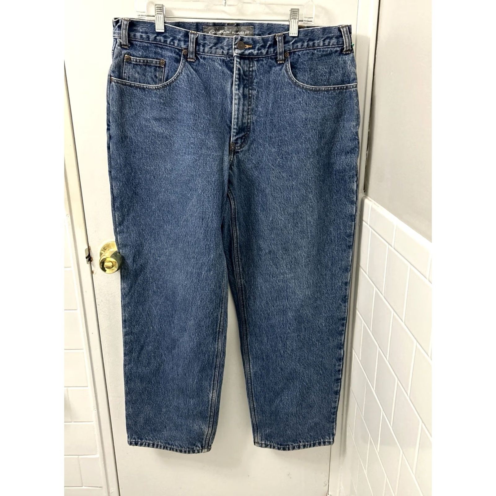 Eddie Bauer VINTAGE Eddie Bauer Jeans Mens 38x30 Blue Flannel Lined Relaxed Fit Denim 5-Pocket Zip Button Cotton Denim Size US 38 / EU 54 - 2 Thumbnail