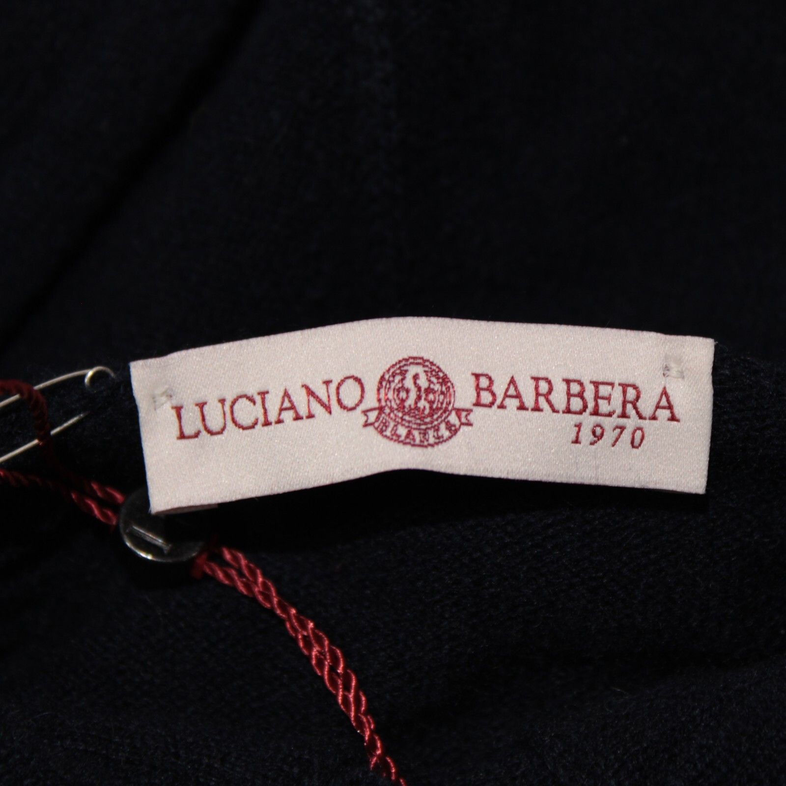 Luciano Barbera Luciano Barbera Sweater Size US S in Blue Size US S / EU 44-46 / 1 - 7 Thumbnail