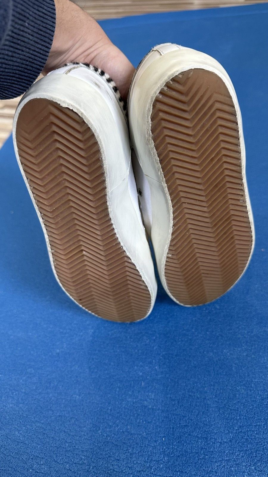 Golden Goose Golden Goose Women's SuperStar White Sneakers Size 36 Size US 6 / IT 36 - 6 Thumbnail