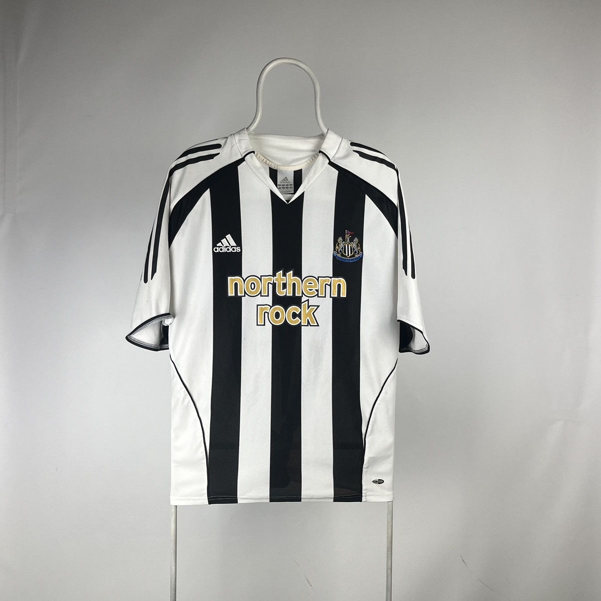 Adidas Adidas Newcastle united away shirt 2005/07 size XLarge Size US XL / EU 56 / 4 - 1 Thumbnail