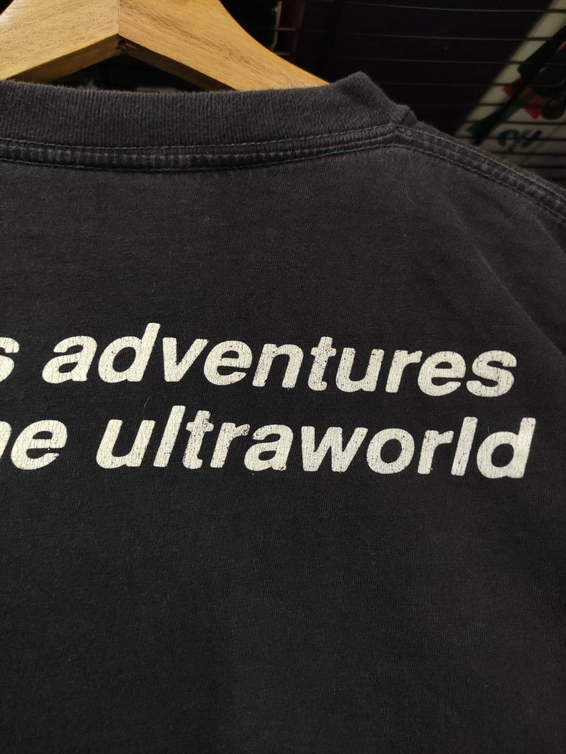 Band Tees Vtg 90's The Orb 's Adventures Beyond the Ultraworld Album Size US L / EU 52-54 / 3 - 11 Thumbnail
