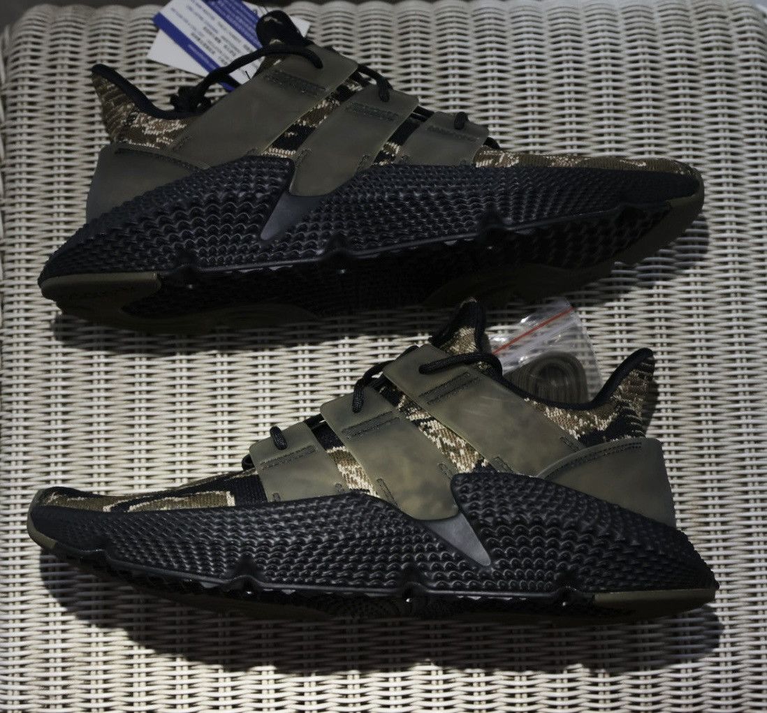 Adidas undefeated prophere online