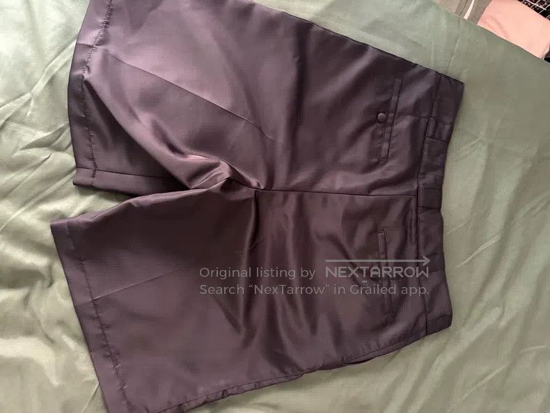 Valentino Valentino Men's plain black casual nylon shorts Size US 34 / EU 50 - 2 Thumbnail