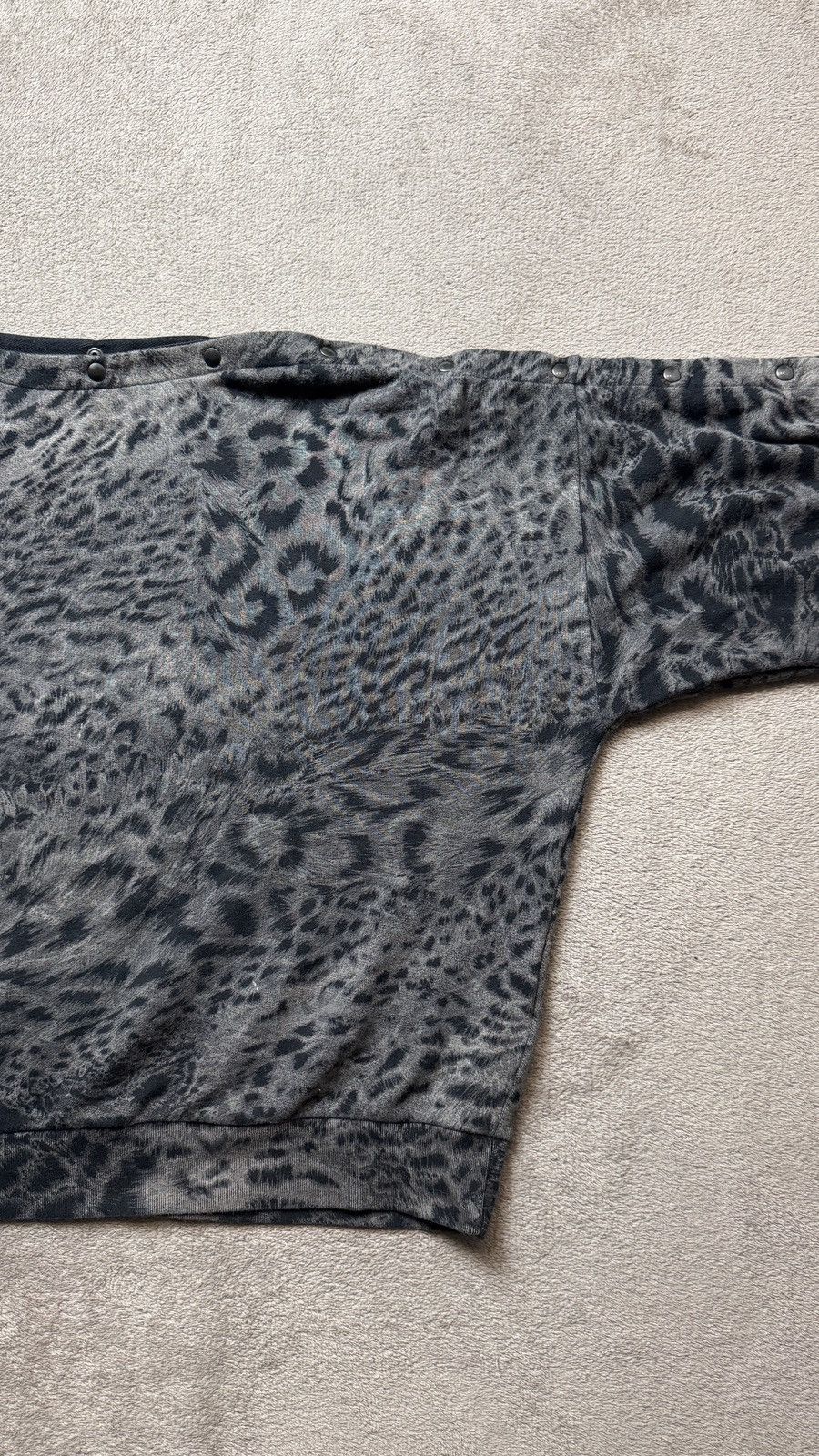 If Six Was Nine Allsaints vintage Y2K Leopard Sweatshirt cdg y-3 lgb stussy Size L / US 10 / IT 46 - 5 Thumbnail