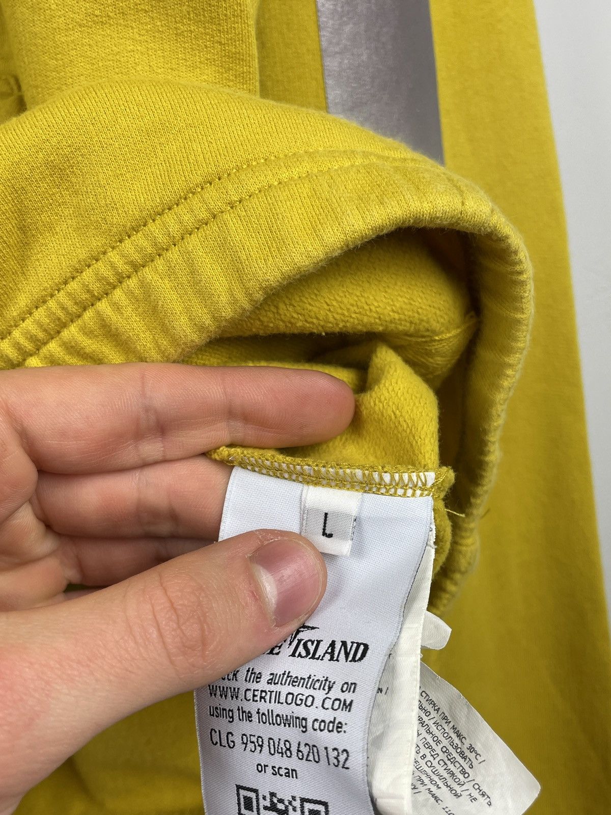 Stone Island Stone Island A/W 2018 Pouch Pocket Reflective Sweatshirt Size US L / EU 52-54 / 3 - 9 Thumbnail