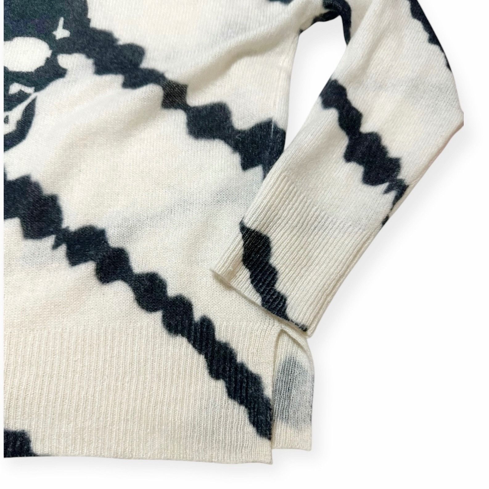 360Cashmere 360 Cashmere Alexina Open Front Cardigan, White/ Charcoal, S Size S / US 4 / IT 40 - 9 Thumbnail