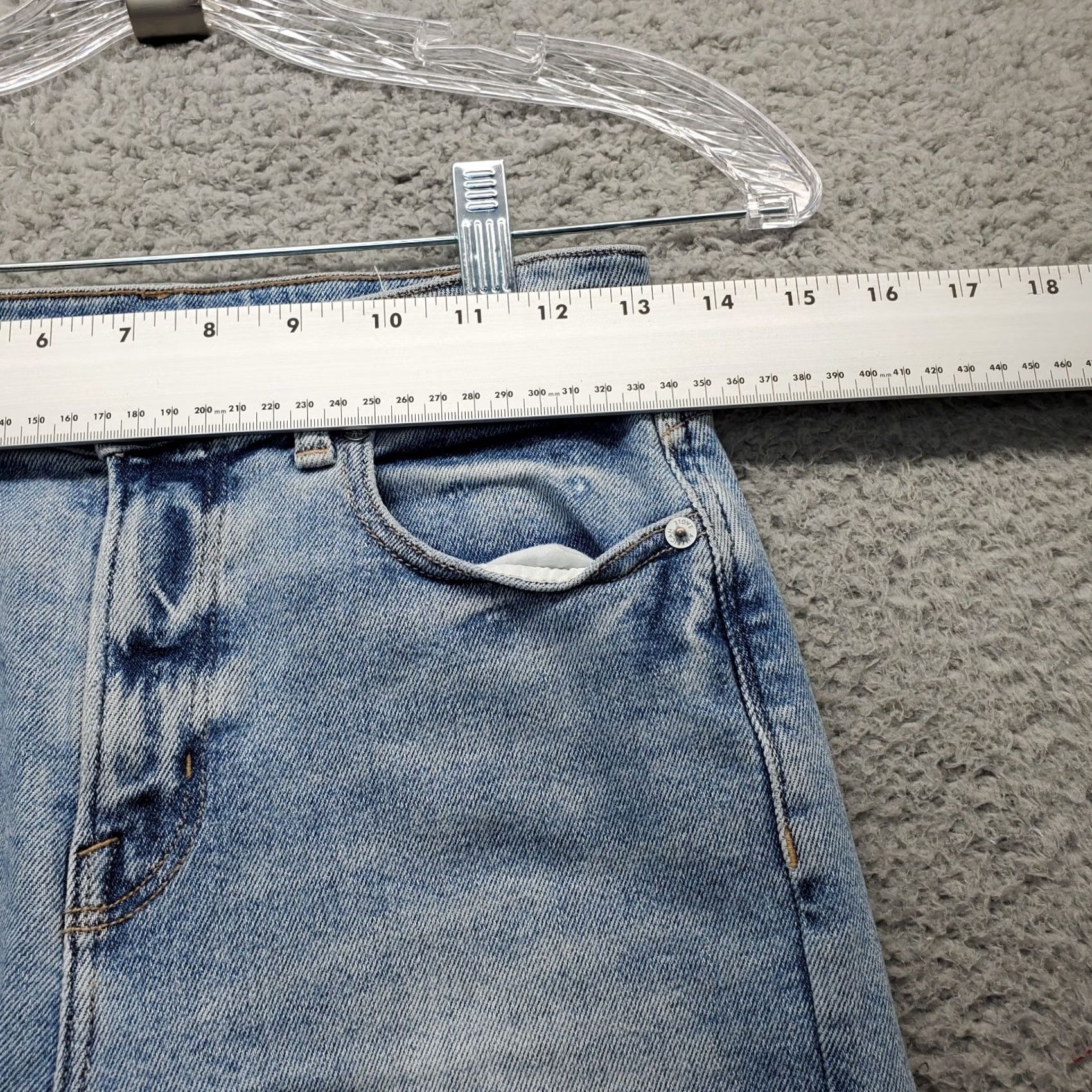 American Eagle Outfitters American Eagle Outfitters Skinny Jeans Womens 0 Blue Denim Distressed 5-Pocket Jeans Womens Size 0 Blue Denim Distressed 5-Pocket Size 25" / US 0 / IT 36 - 6 Thumbnail