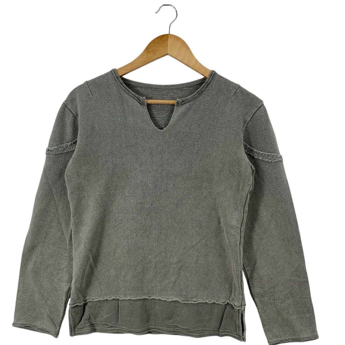 Vintage Vintage JAPAN DESIGNER Distress Design Pastel Sweatshirt Size S / US 4 / IT 40 - 4 Thumbnail