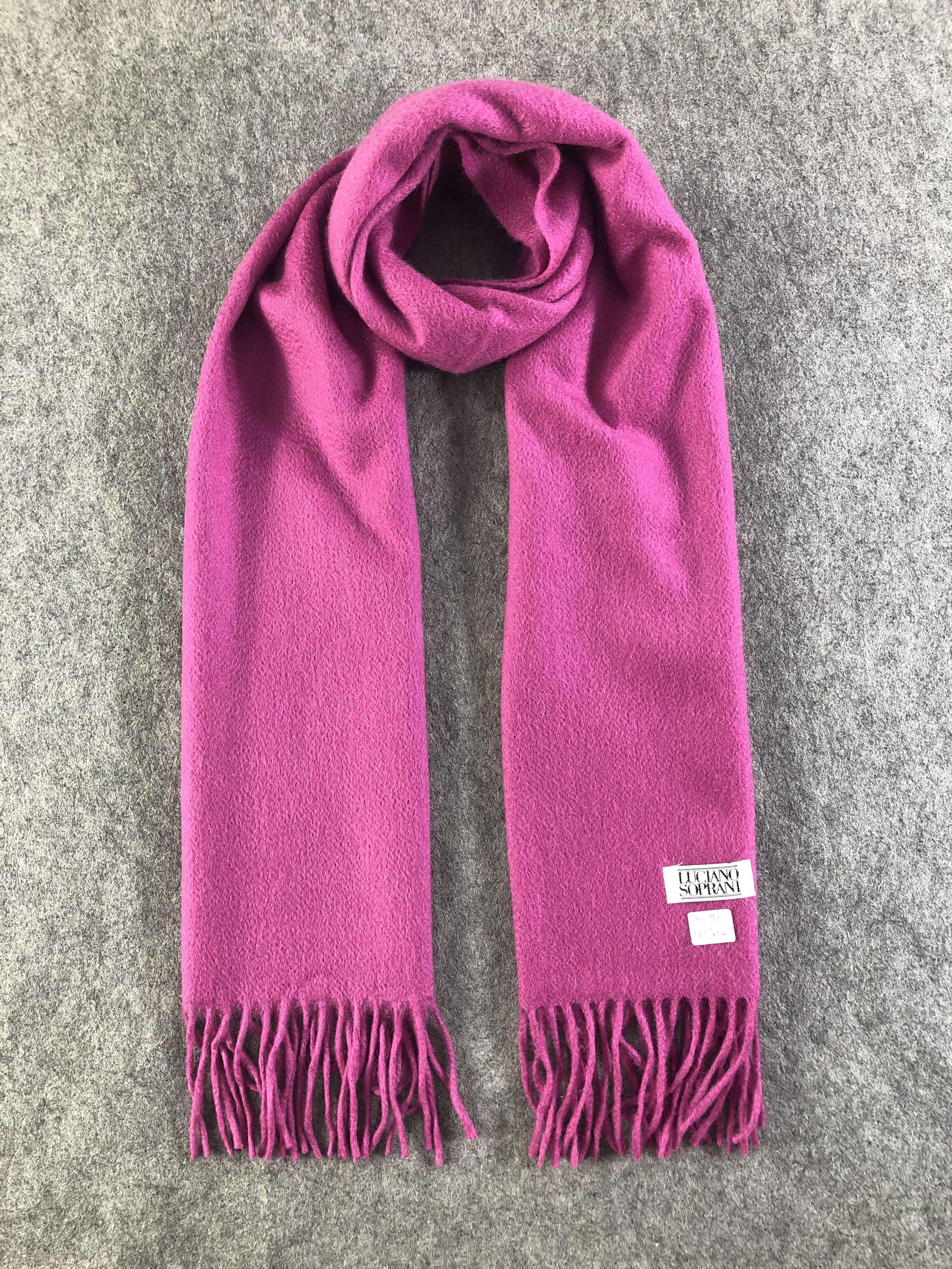 Vintage Luciano Soprani Scarf / Muffler / Neckwear Size ONE SIZE - 1 Thumbnail