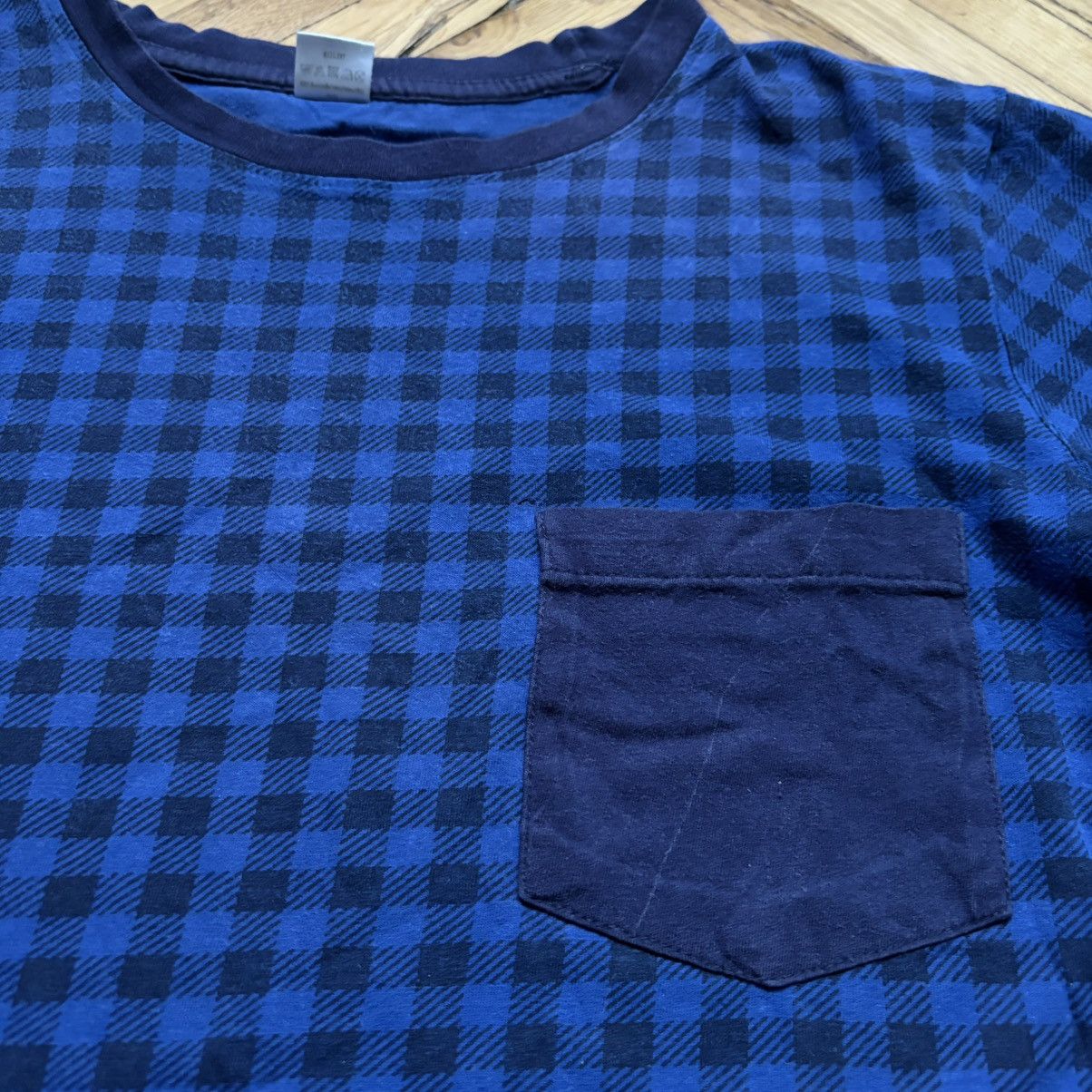 Vintage Vintage 90’s Flared Mono Pocket T-Shirt Size US M / EU 48-50 / 2 - 3 Thumbnail