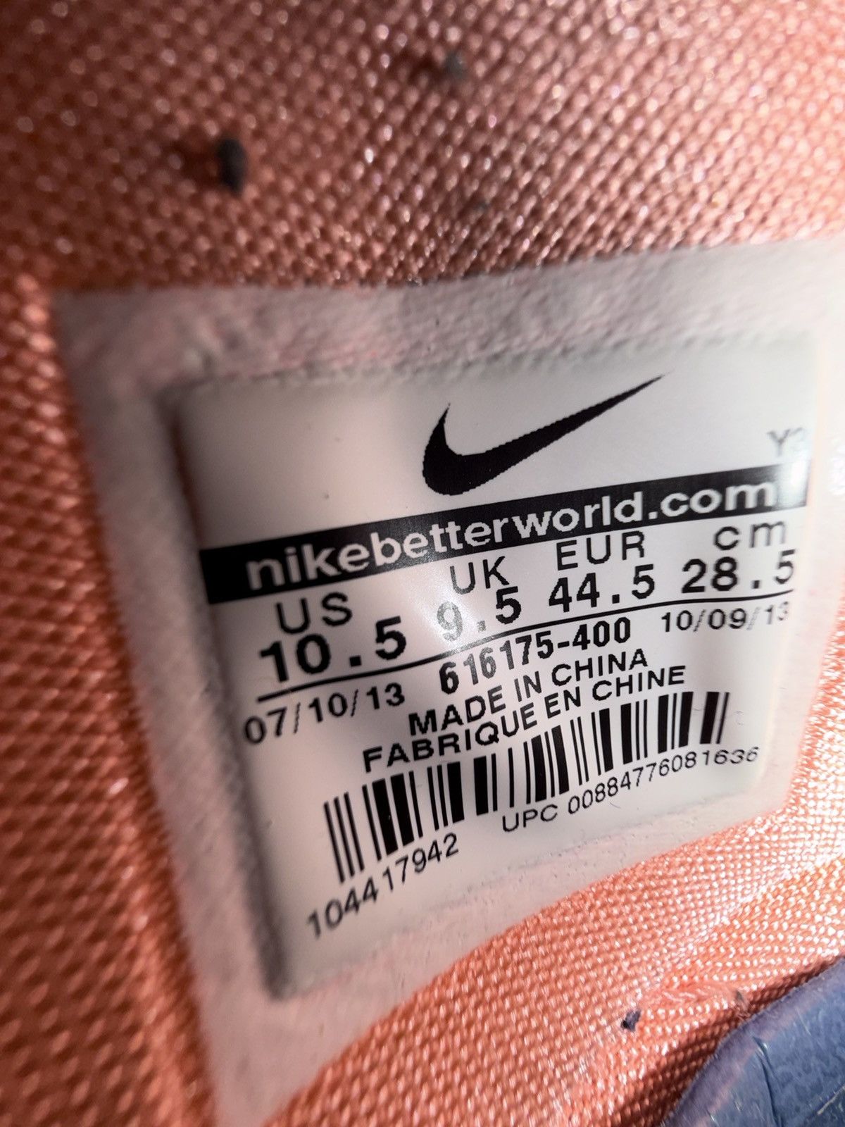 Nike Nike LeBron 11 Akron vs. Miami Size US 10.5 / EU 43-44 - 6 Thumbnail