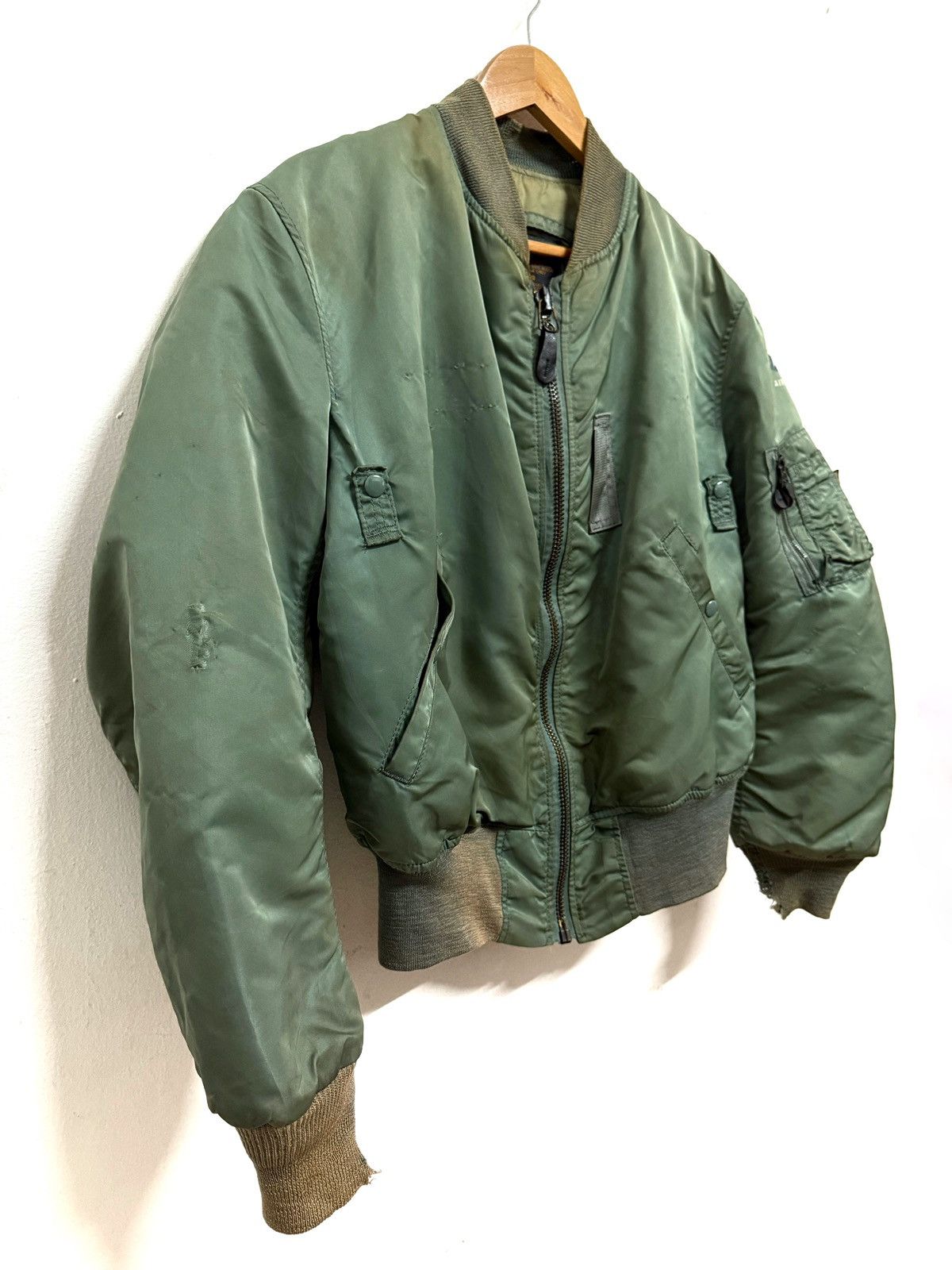 Alpha Industries × Vintage Alpha Industries MA-1 Paint Splatter Design Bomber Jacket Size US M / EU 48-50 / 2 - 5 Thumbnail