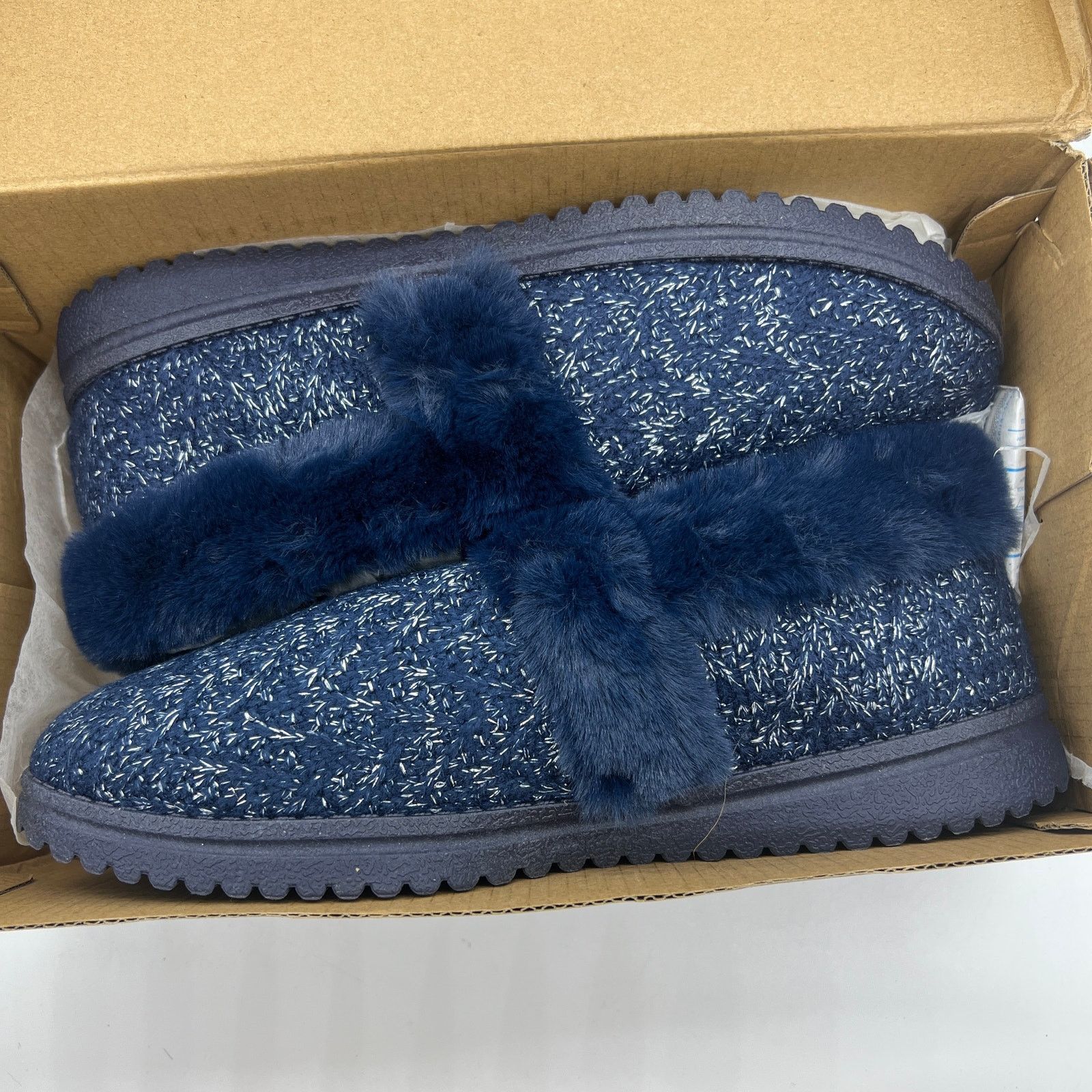 SKECHERS Skechers Shoes 7.5 Wide Cozy Lite Sparkle Knit Slippers Size US 7.5 / IT 37.5 - 2 Thumbnail