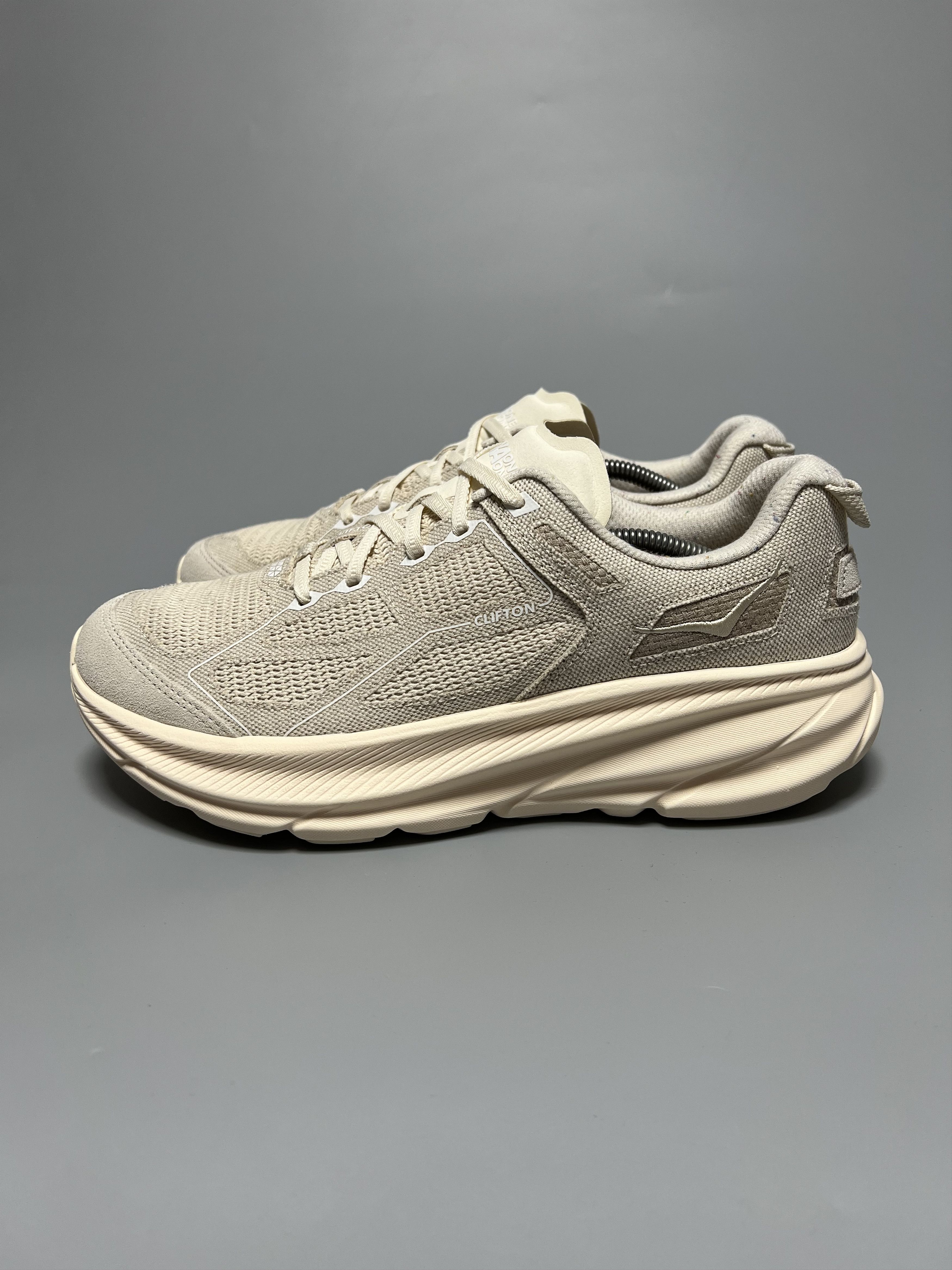 Hoka Hoka Clifton One 9 BP 'Vibrant Bloom' Size US 11 / EU 44 - 2 Thumbnail
