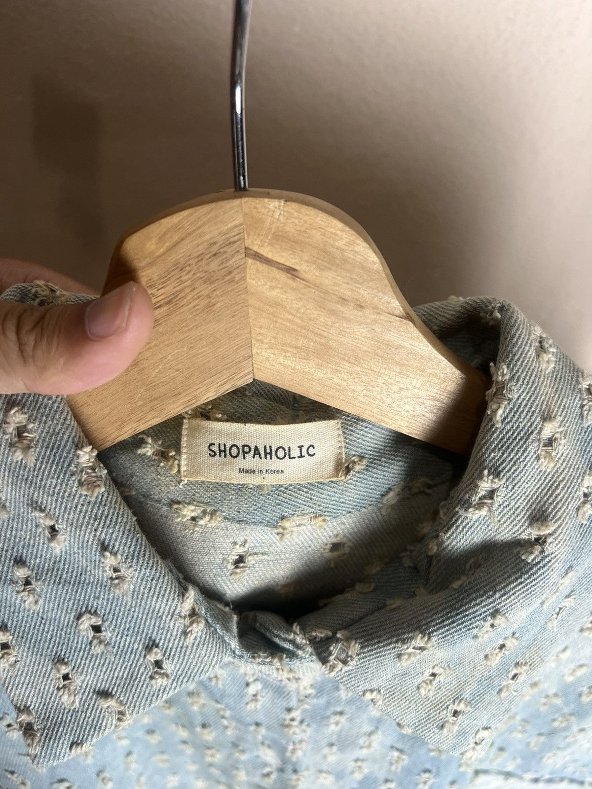 Other Shopaholic Distressed Floral Dot Denim Button-Up Size XXL / US 16-18 / IT 52-54 - 11 Thumbnail