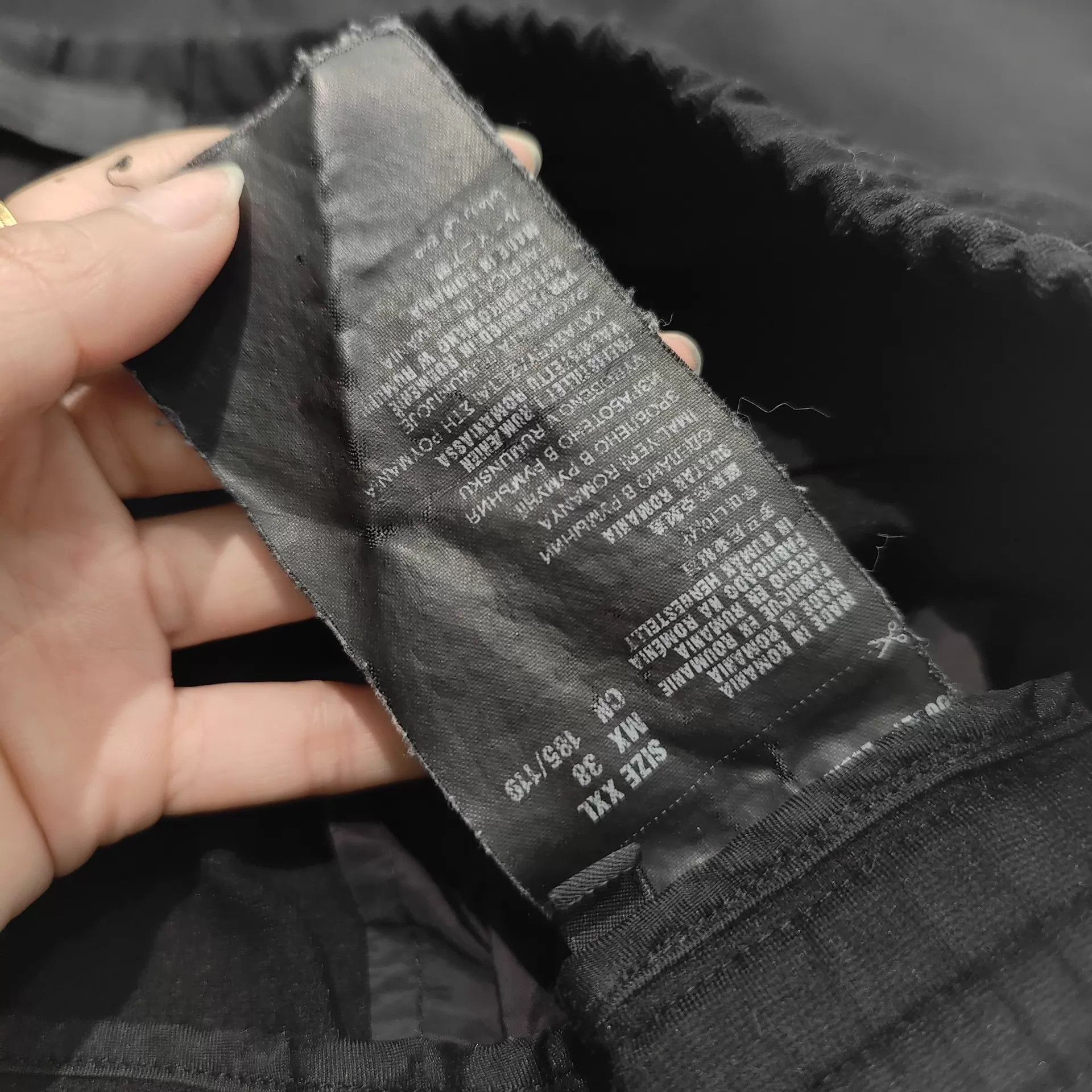 Prada Prada Black Casual Trousers with Side Pocket Zippers 2XL Size US 38 / EU 54 - 8 Thumbnail